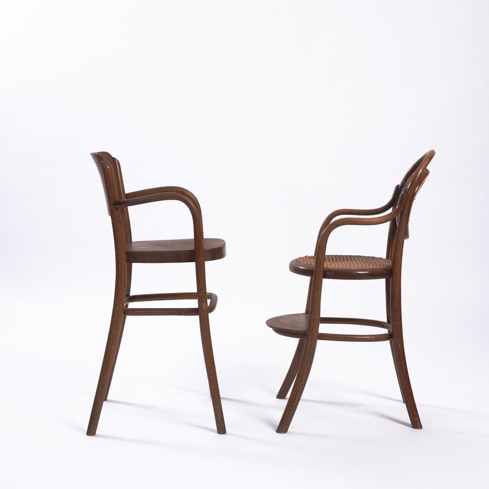 Michael Thonet antiker Kinderstuhl, 2er-Set (Frühes 20. Jahrhundert) im Angebot