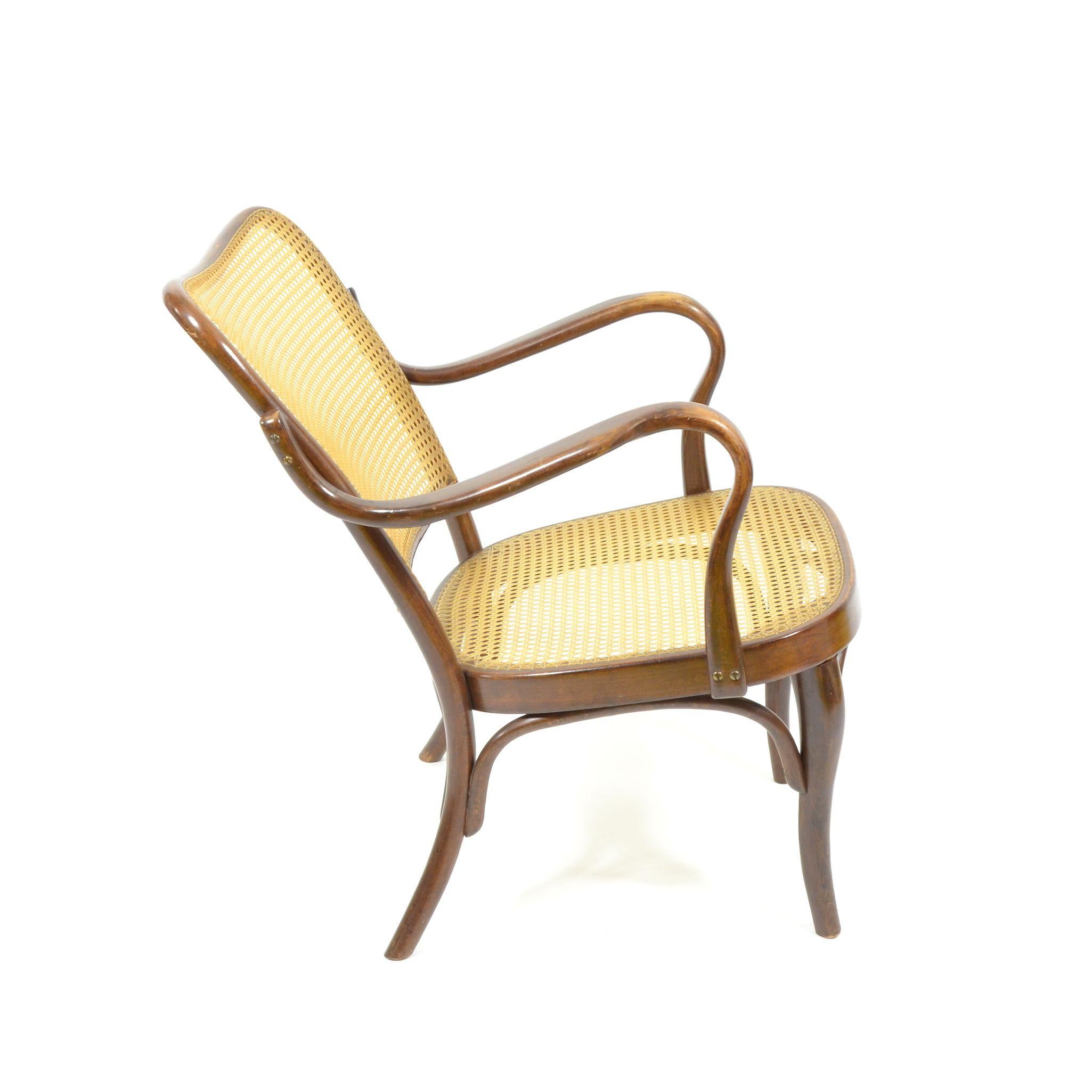 Thonet Armchair by Josef Frank, Austria, circa 1930 In Good Condition For Sale In Zbiroh, CZ