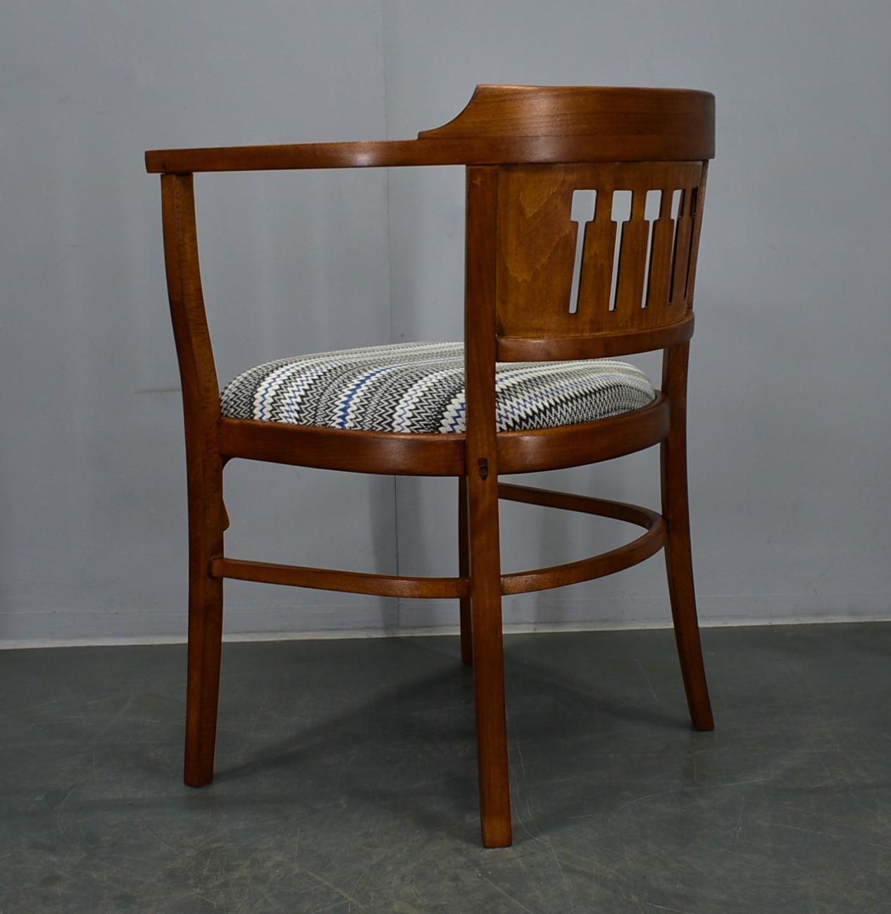 Thonet armchair by Otto Wagner, 1910s For Sale 10