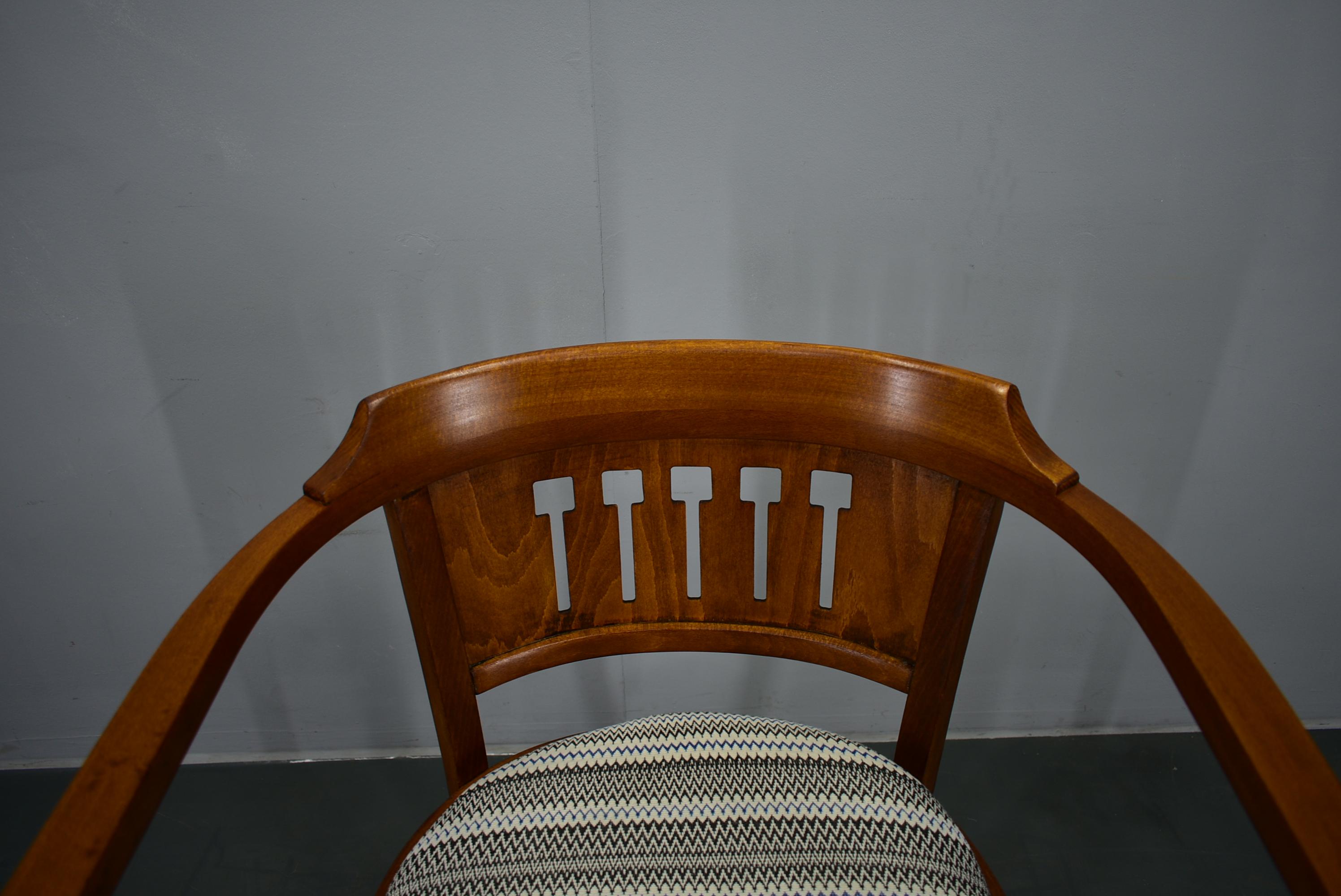Thonet armchair by Otto Wagner, 1910s For Sale 2
