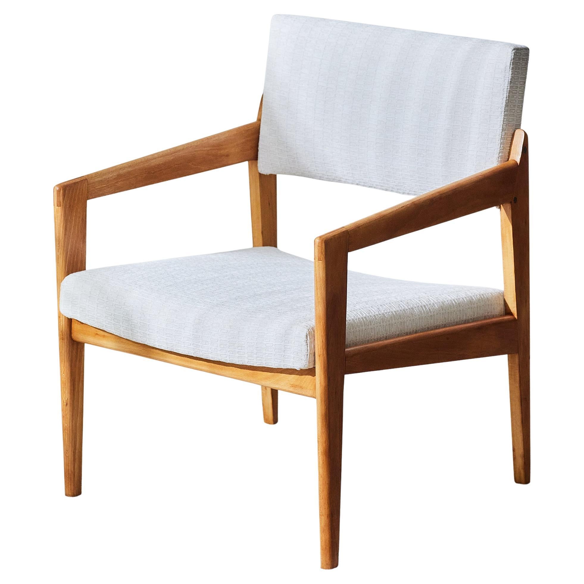 Thonet armchair model EMT 0030 designed by Rudolf Glatzel 1961