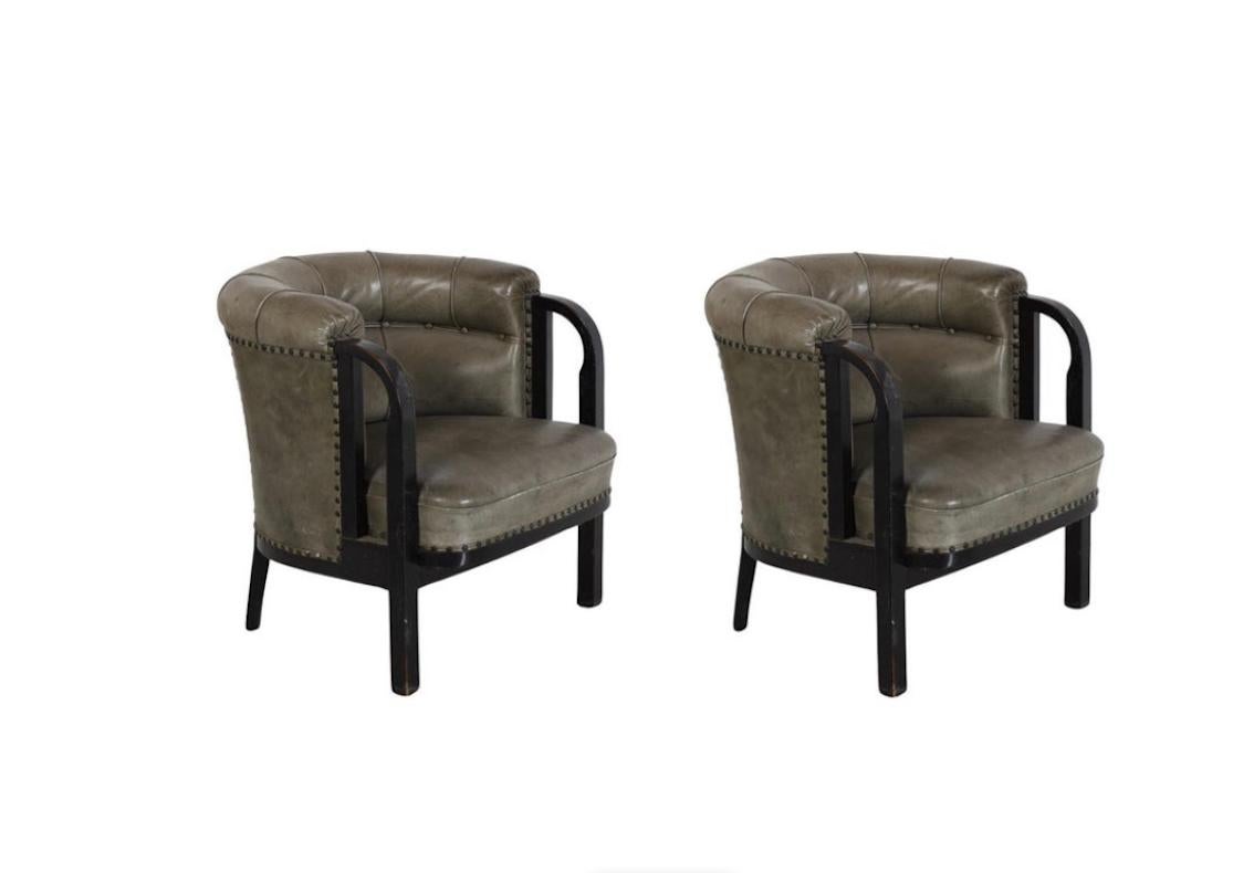 Thonet Sessel Nr.6533, Marcel Kammerer, aus dem Jahr 1910

Das seltene Paar Sessel aus gebogener Buche ist Teil eines größeren Sets des berühmten österreichischen Designers Kammerer, zu dem auch das entsprechende Sofa und zwei Stühle gehören. Es