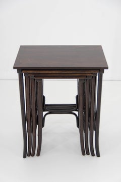 Tables gigognes Thonet Art Nouveau Modèle 10, années 1900