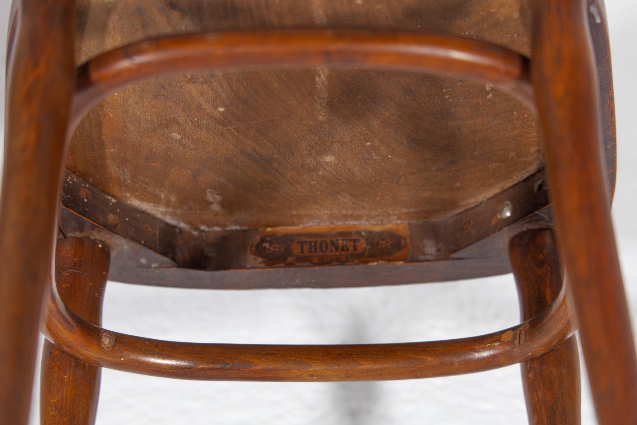 Ensemble de six chaises Art Nouveau très rares avec motif imprimé Thonet en vente 4