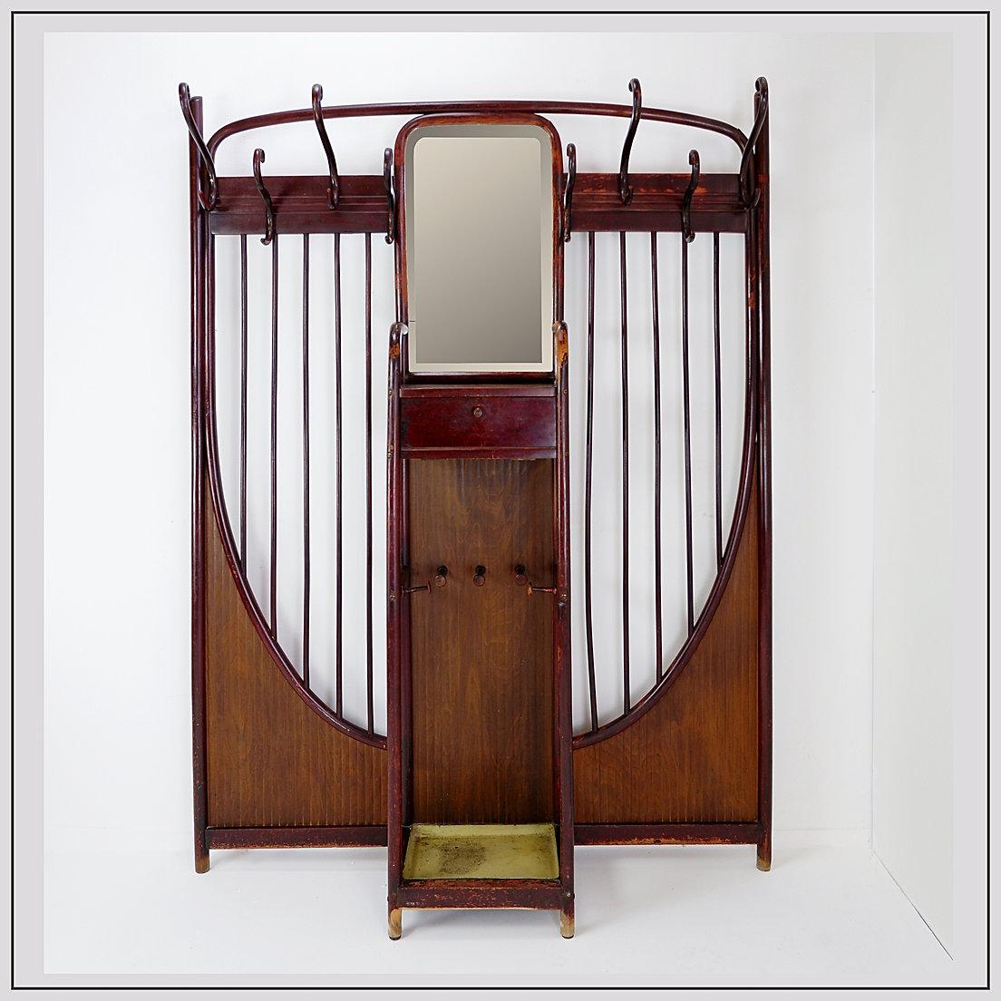 Thonet Jugendstil Wandgarderobe Wien um 1900 im Angebot 5