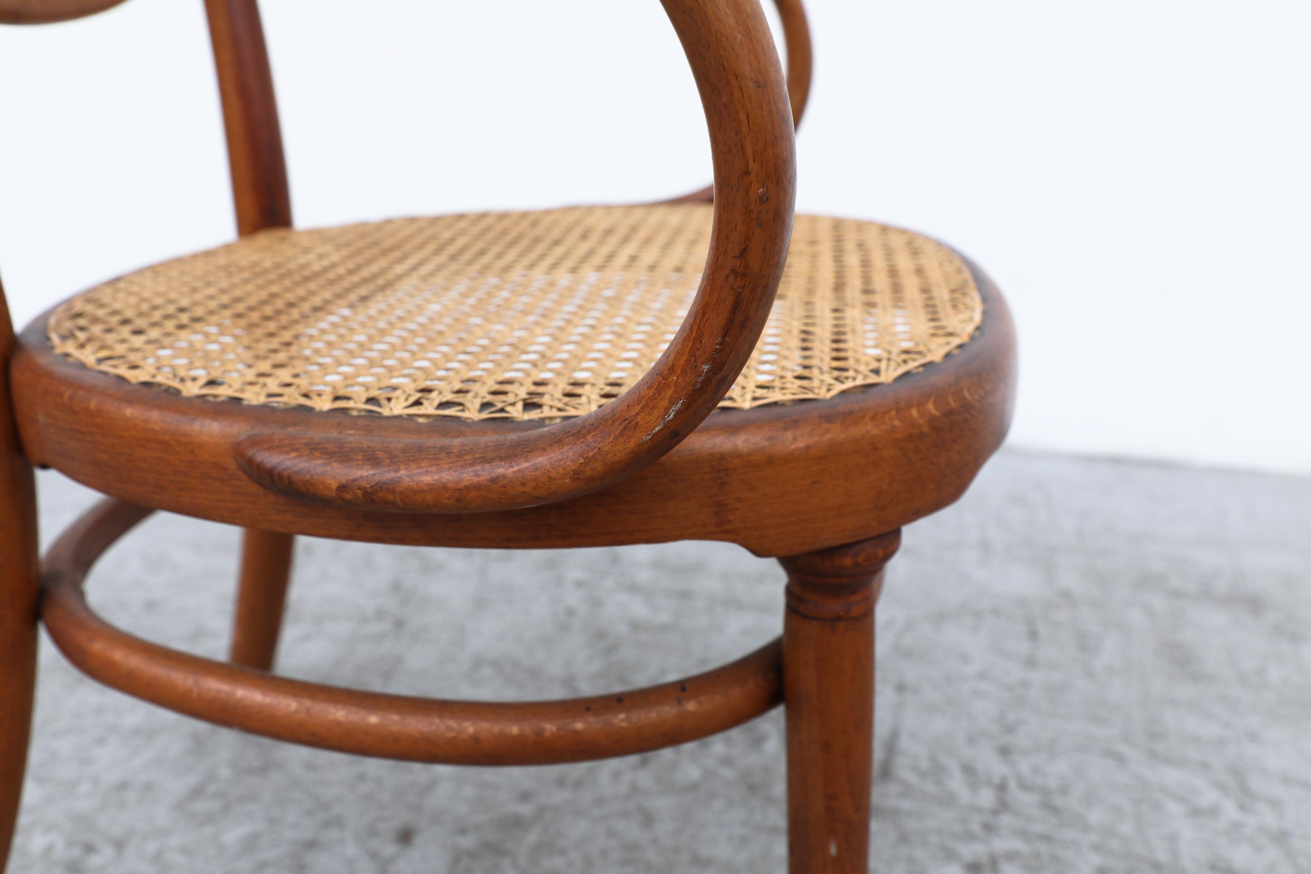 No 12 Thonet Caned Bistro Armchair, 1881-1919 For Sale 6