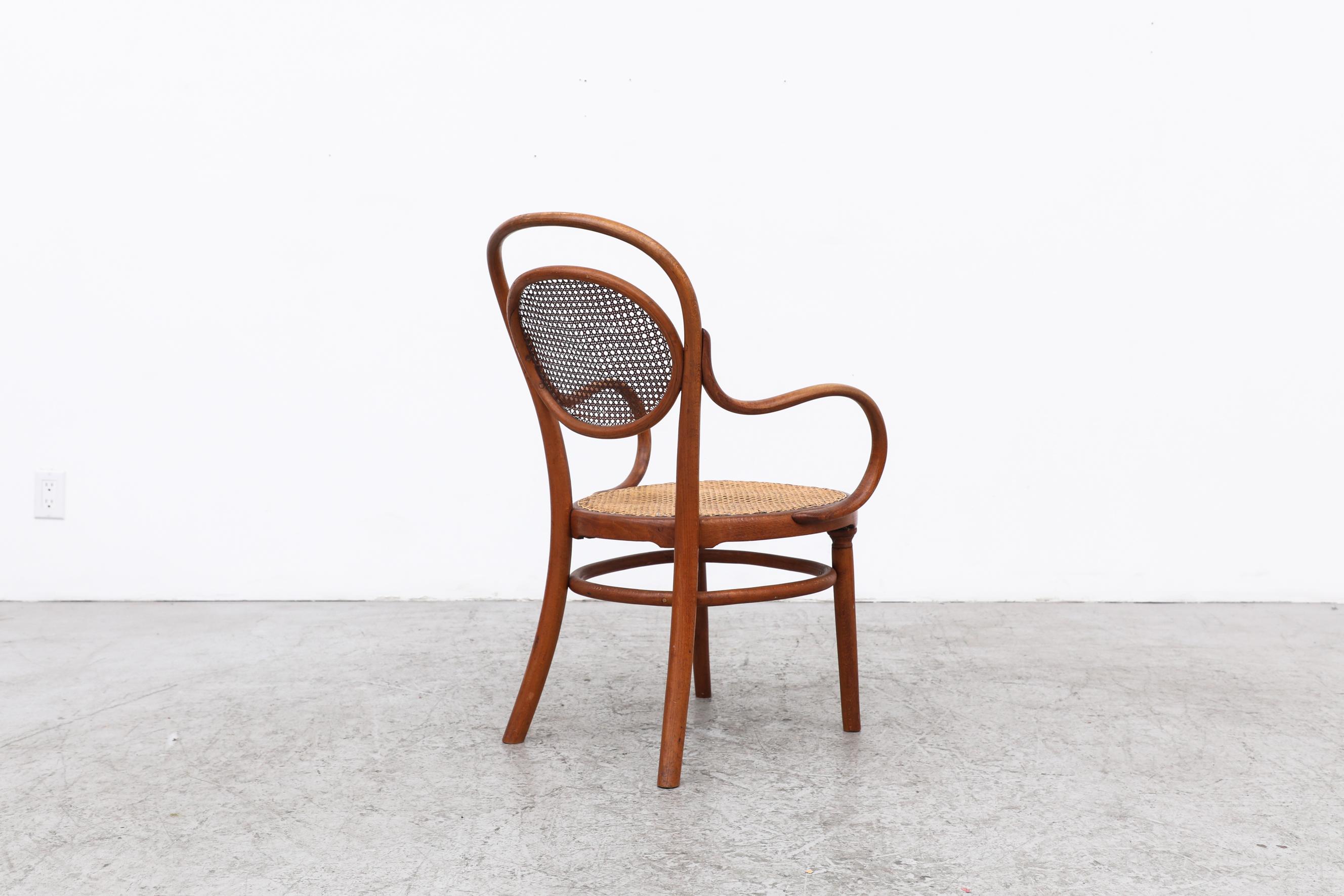 No 12 Thonet Caned Bistro Armchair, 1881-1919 For Sale 1