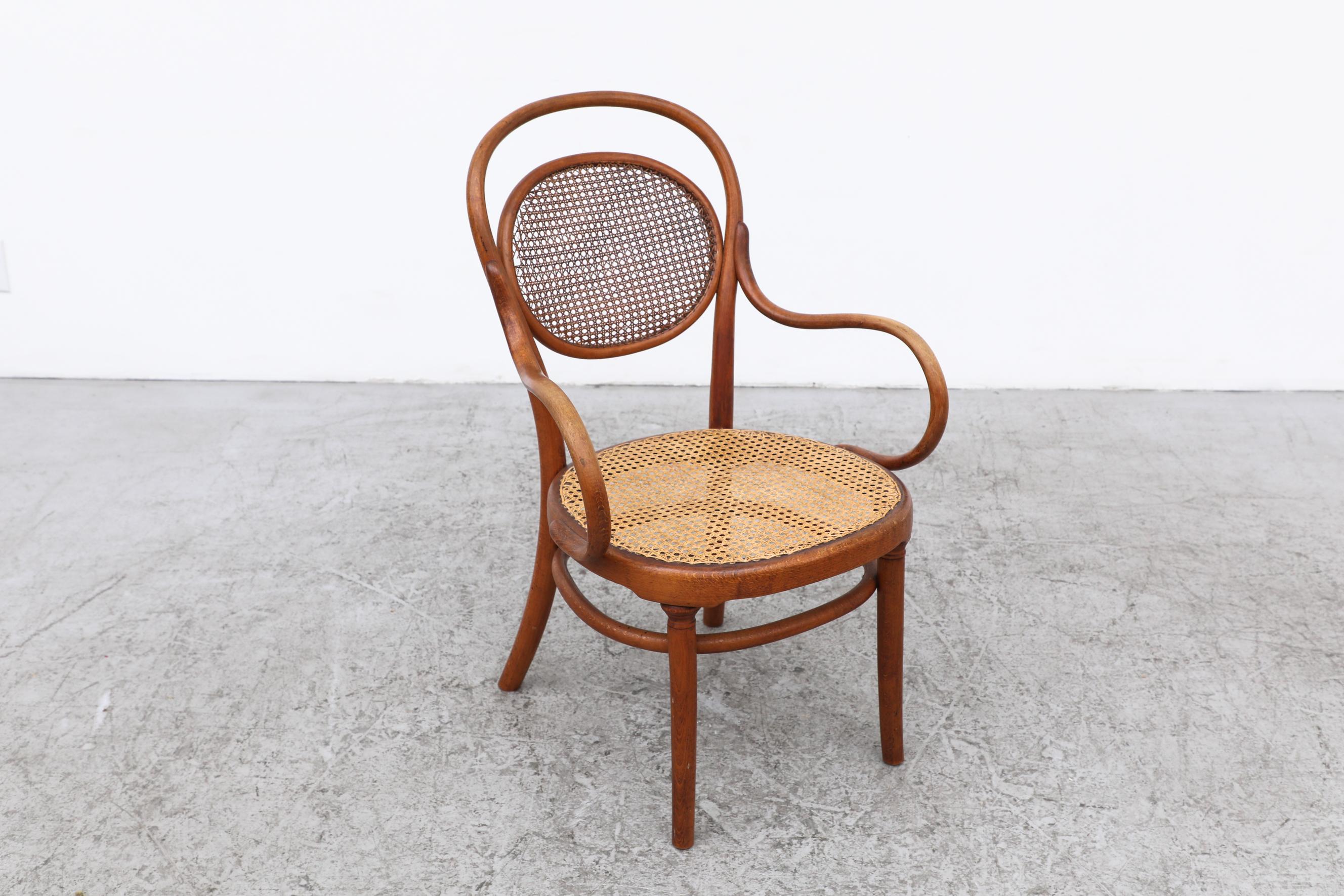 No 12 Thonet Caned Bistro Armchair, 1881-1919 For Sale 2