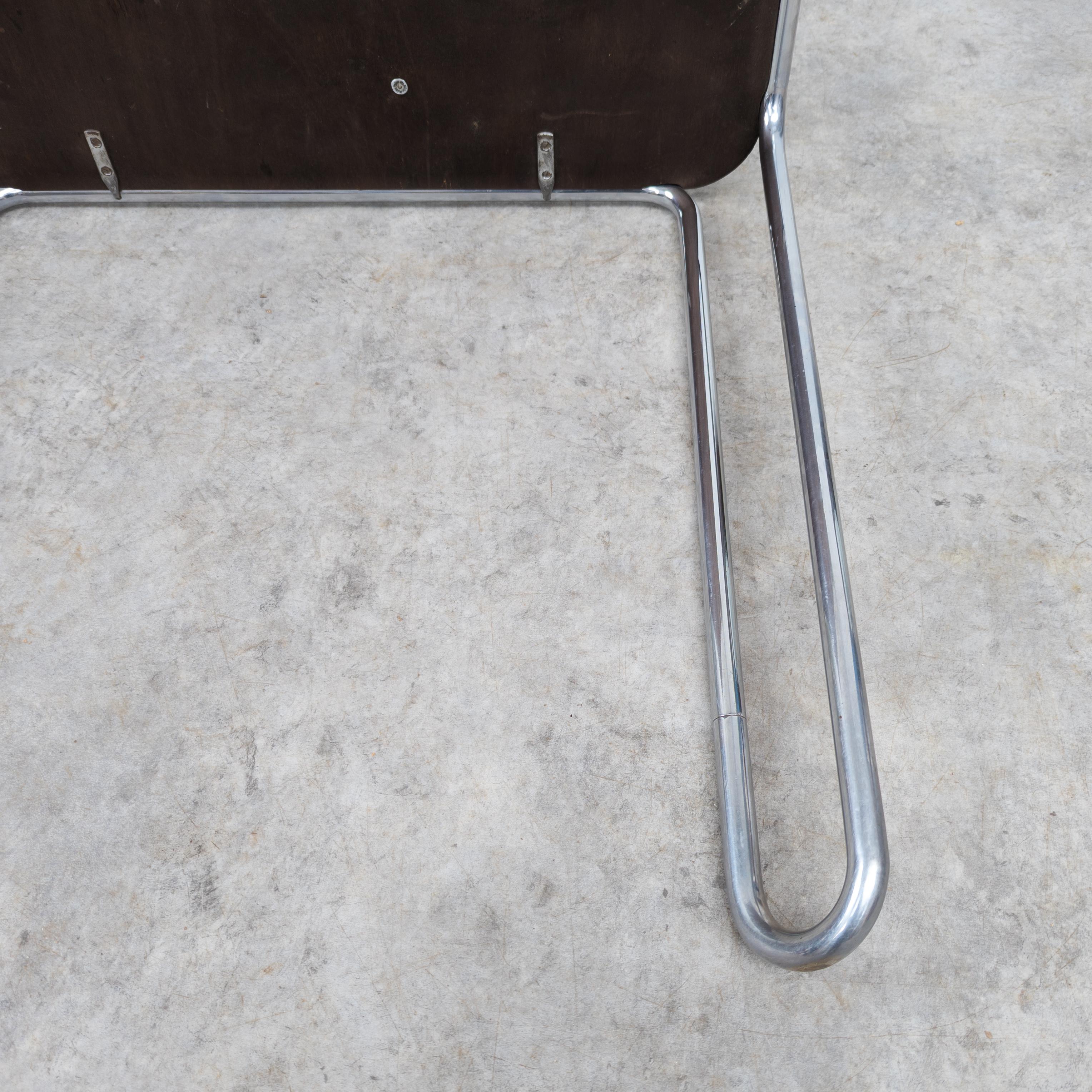 Thonet B 10 Stahltisch aus Stahlrohr von Marcel Breuer  im Angebot 8