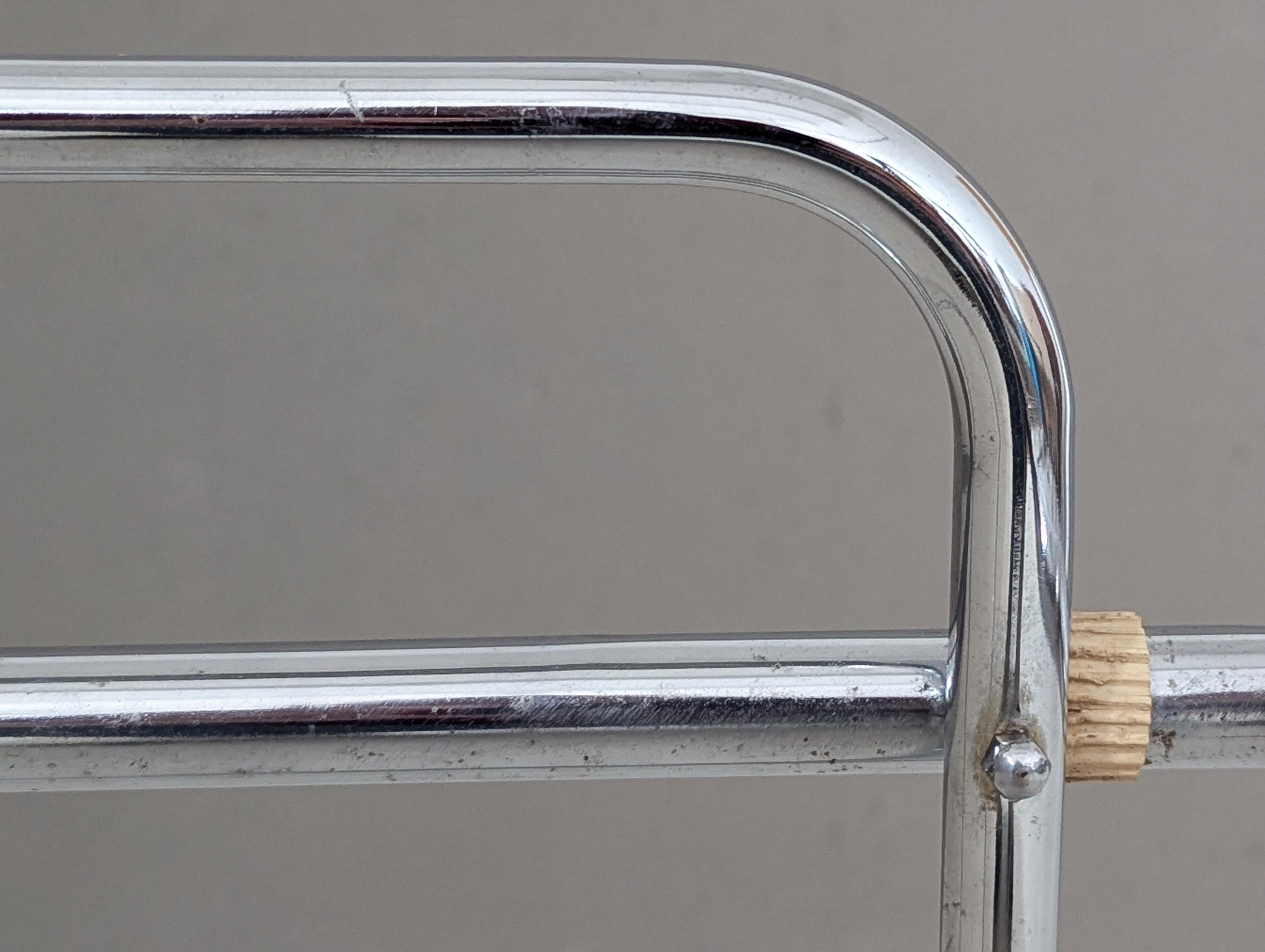 Table Thonet B 18 par Marcel Breuer, années 1930 en vente 10