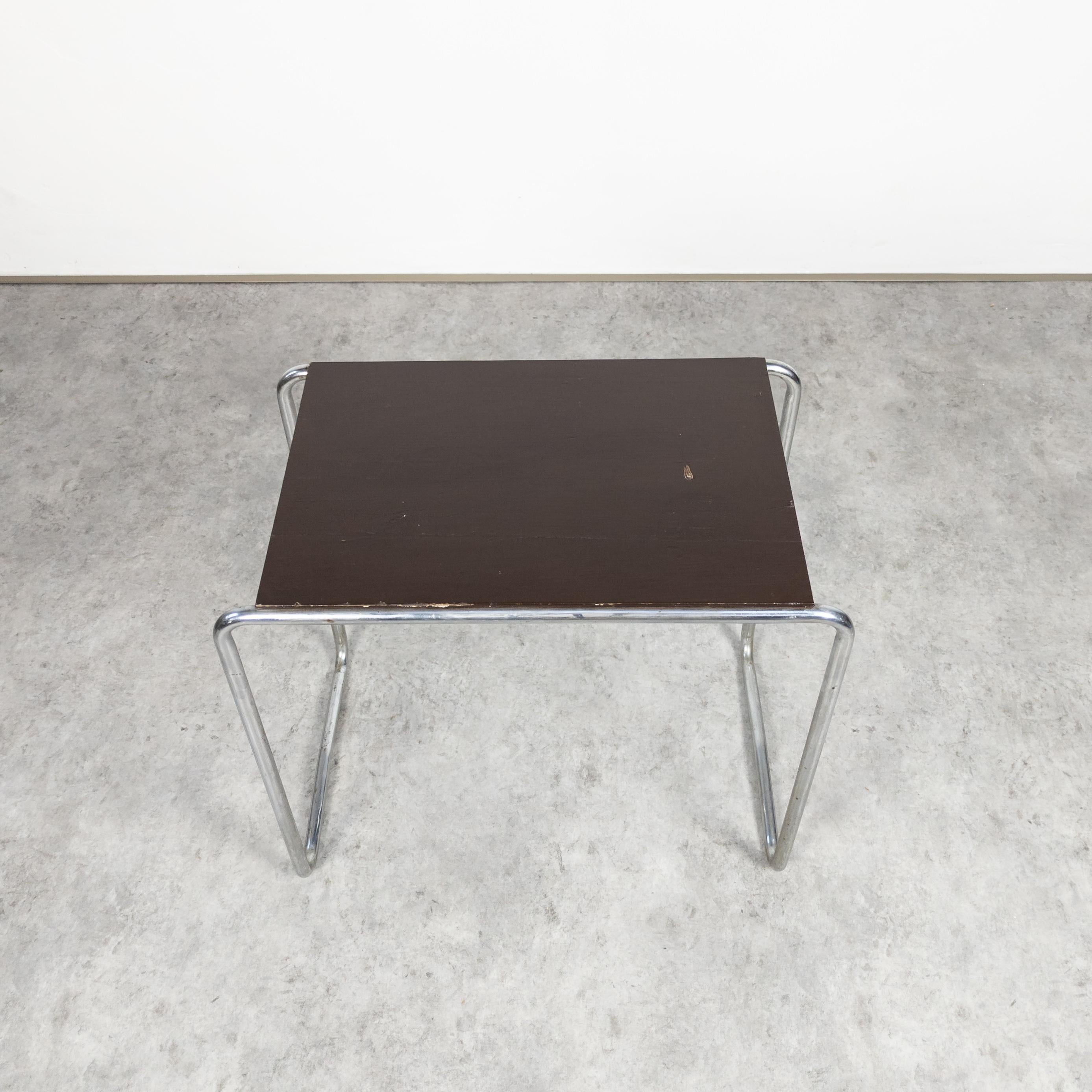 Thonet B 9 Tisch von Marcel Breuer im Zustand „Gut“ im Angebot in PRAHA 5, CZ