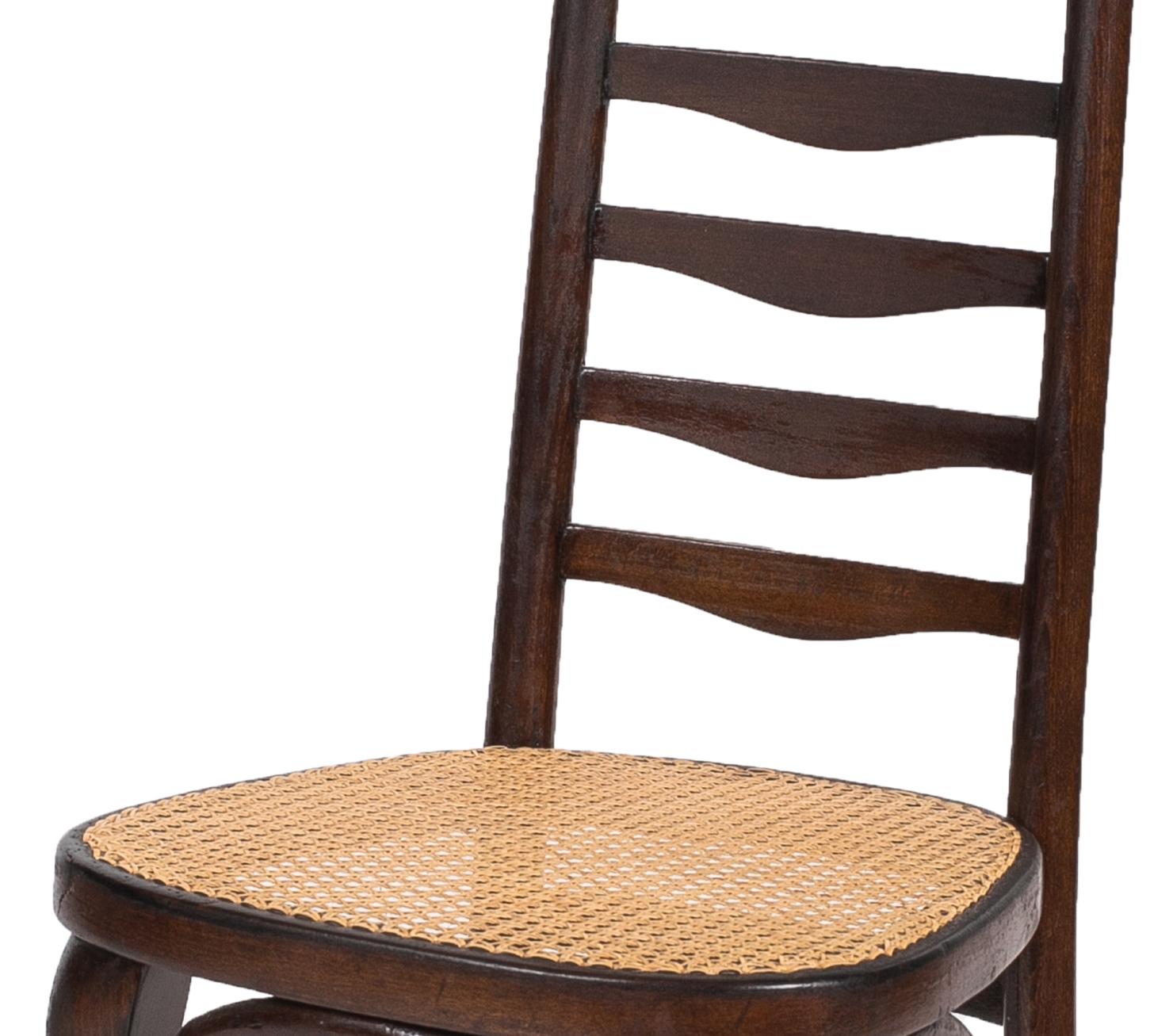 Paar Thonet-Rattanstühle aus gebogener Buche, ca. 1910, 2 Stücke (Belle Époque) im Angebot