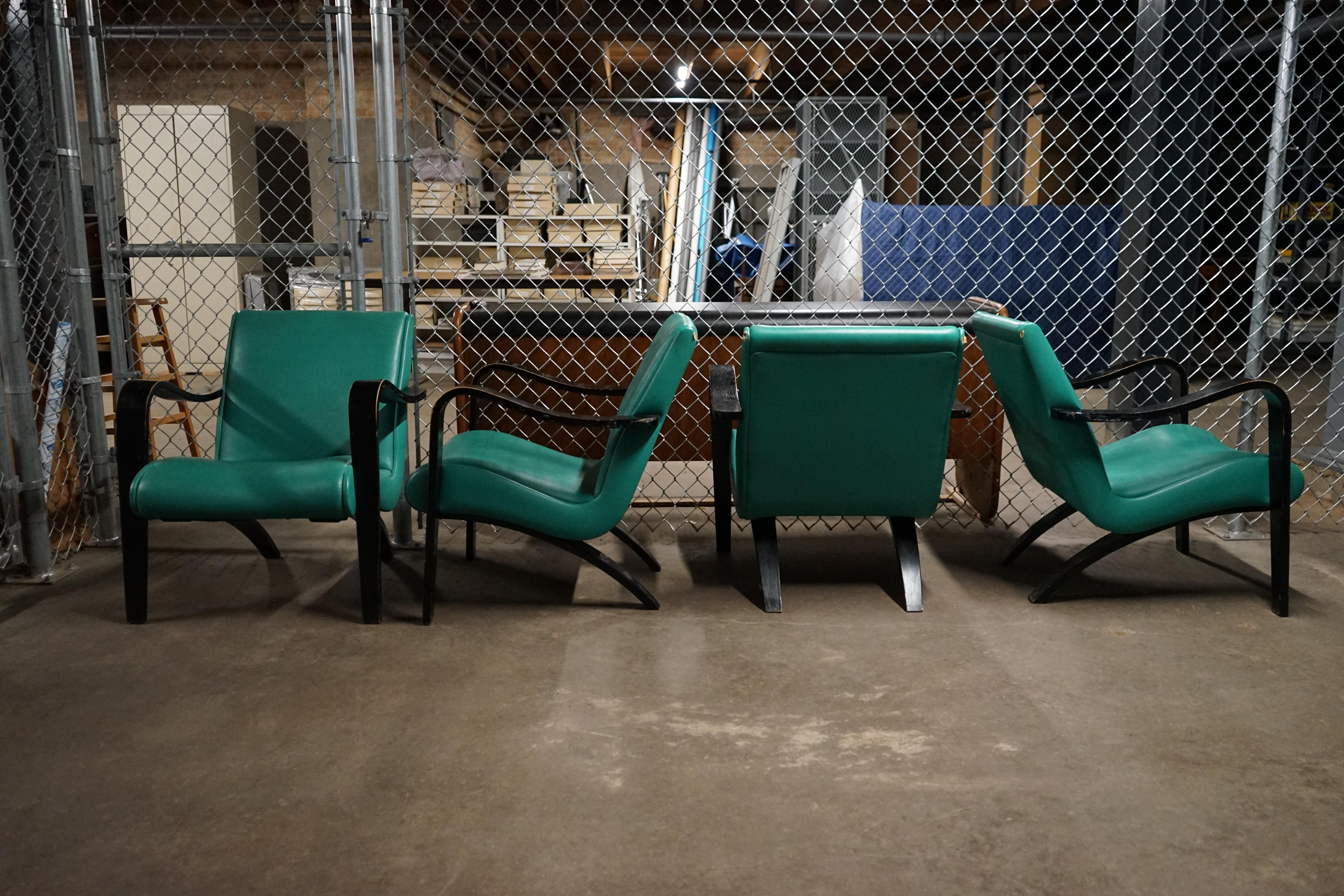 Thonet Bugholzsessel im Stil von Alvar Aalto (Mitte des 20. Jahrhunderts) im Angebot