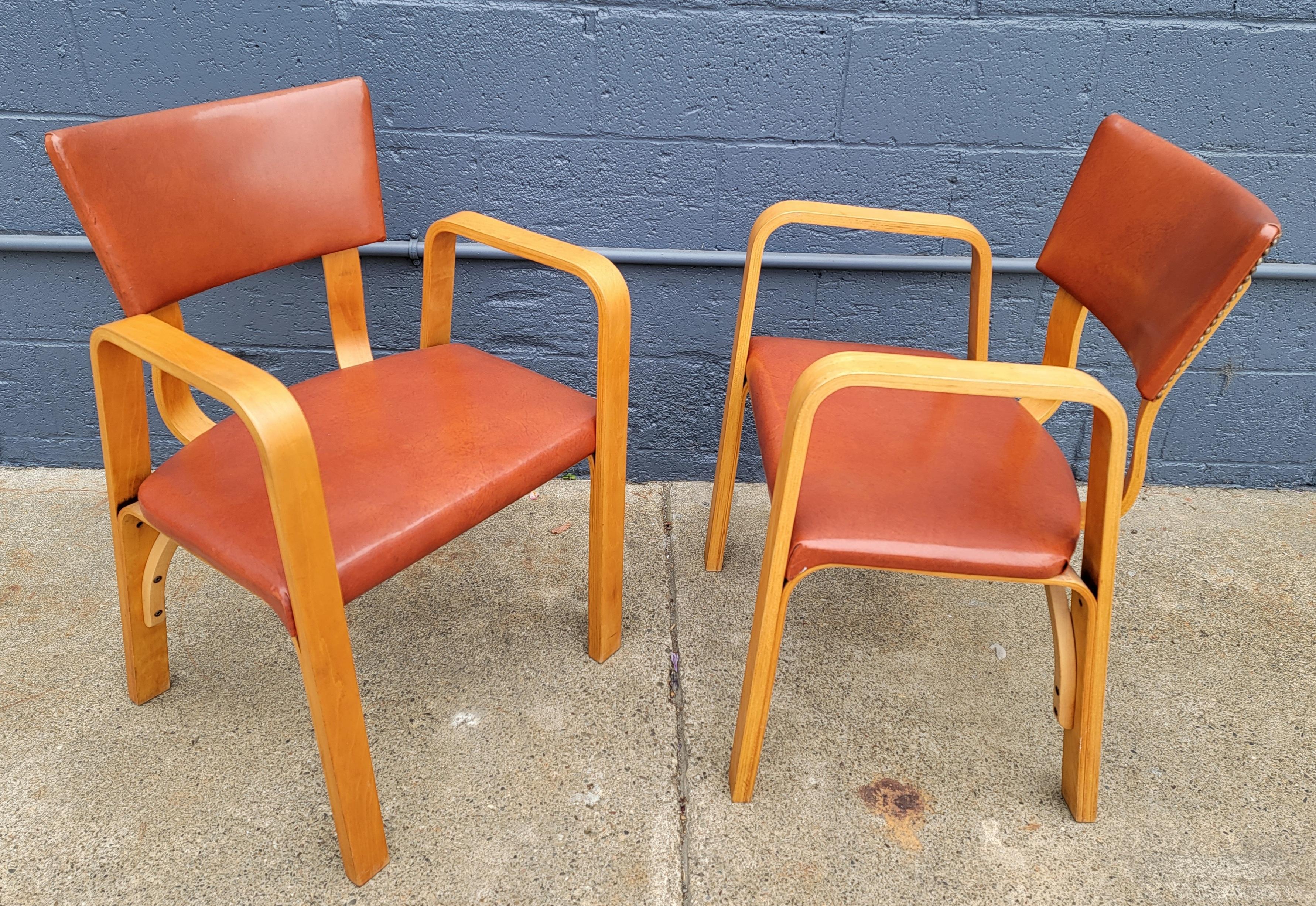 Thonet Bentwood Armchairs, a Pair 7