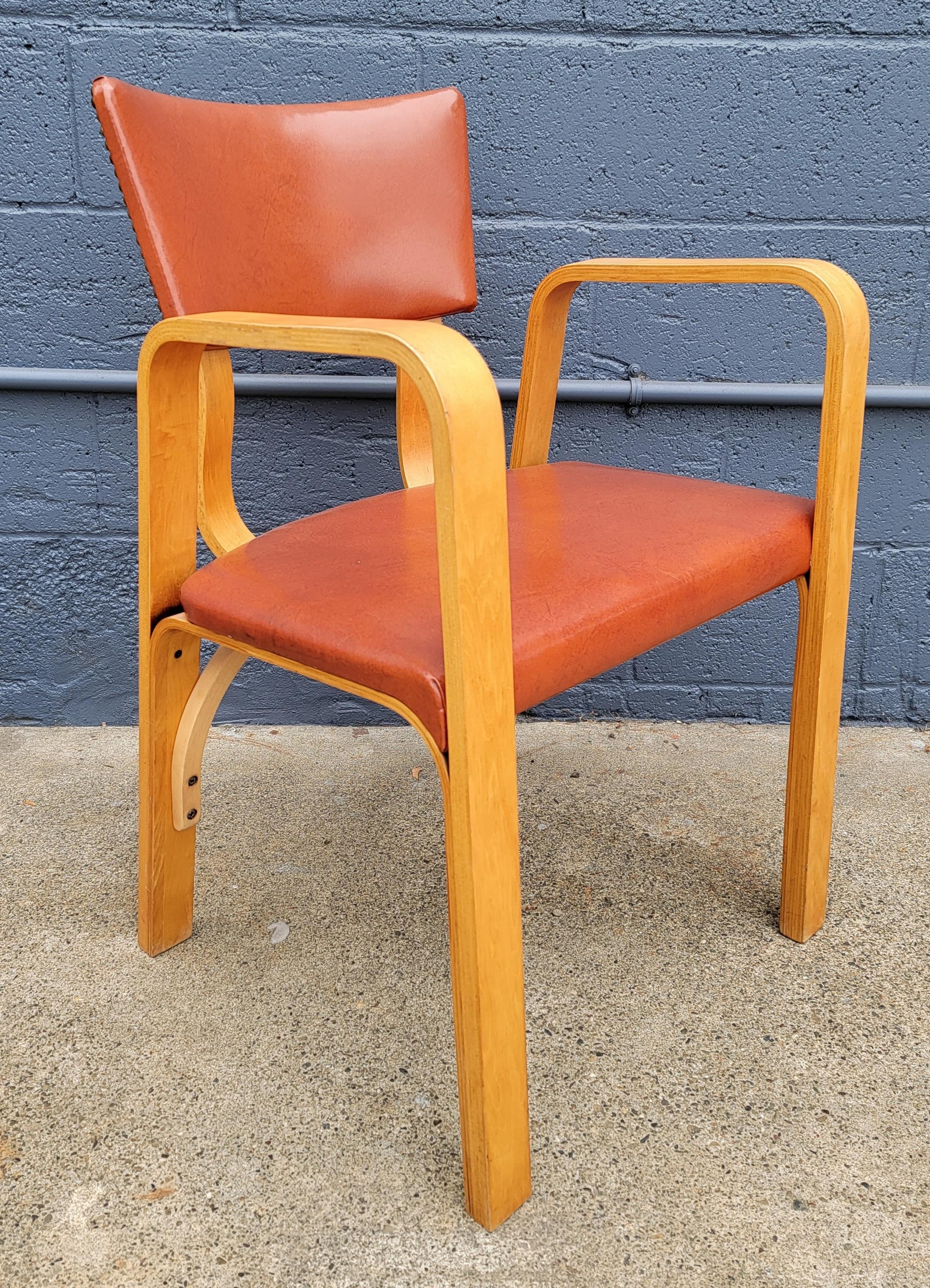 20th Century Thonet Bentwood Armchairs, a Pair