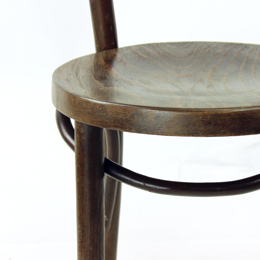 Thonet Bentwood Bistro Chair, Czechoslovakia 1940s For Sale 3