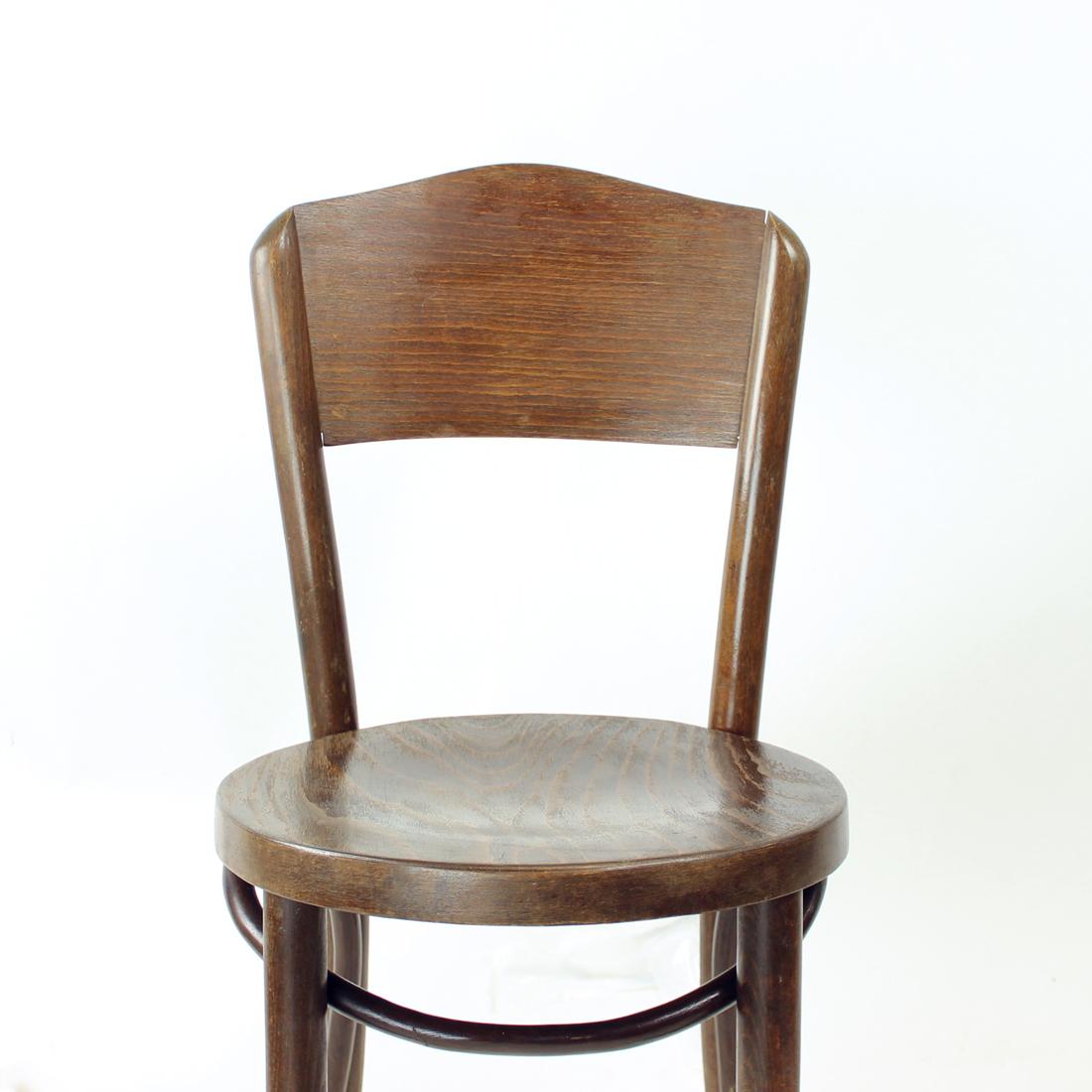 Thonet Bentwood Bistro Chair, Czechoslovakia 1940s For Sale 2