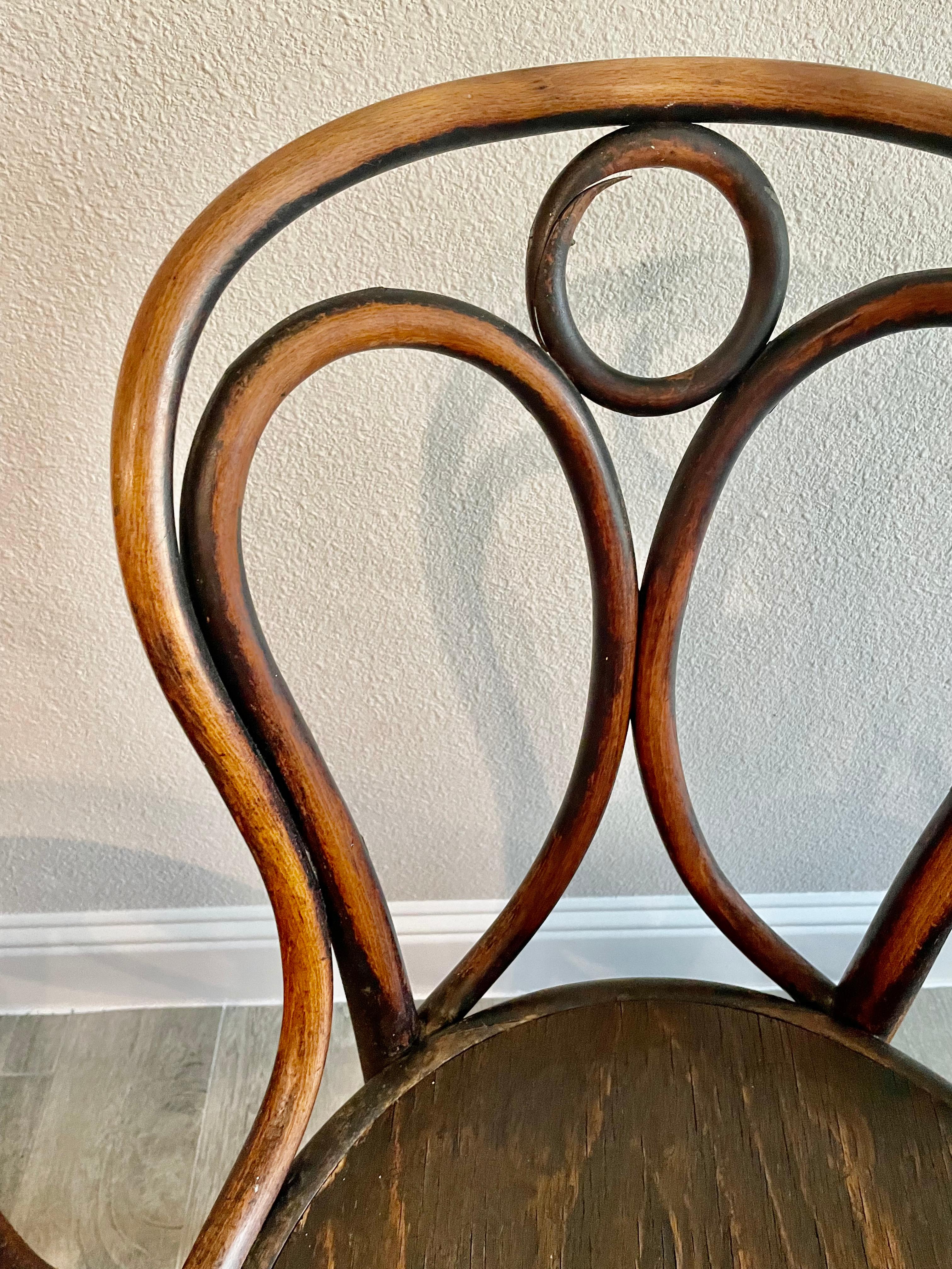 Thonet Bentwood Chairs In Good Condition In Denton, TX