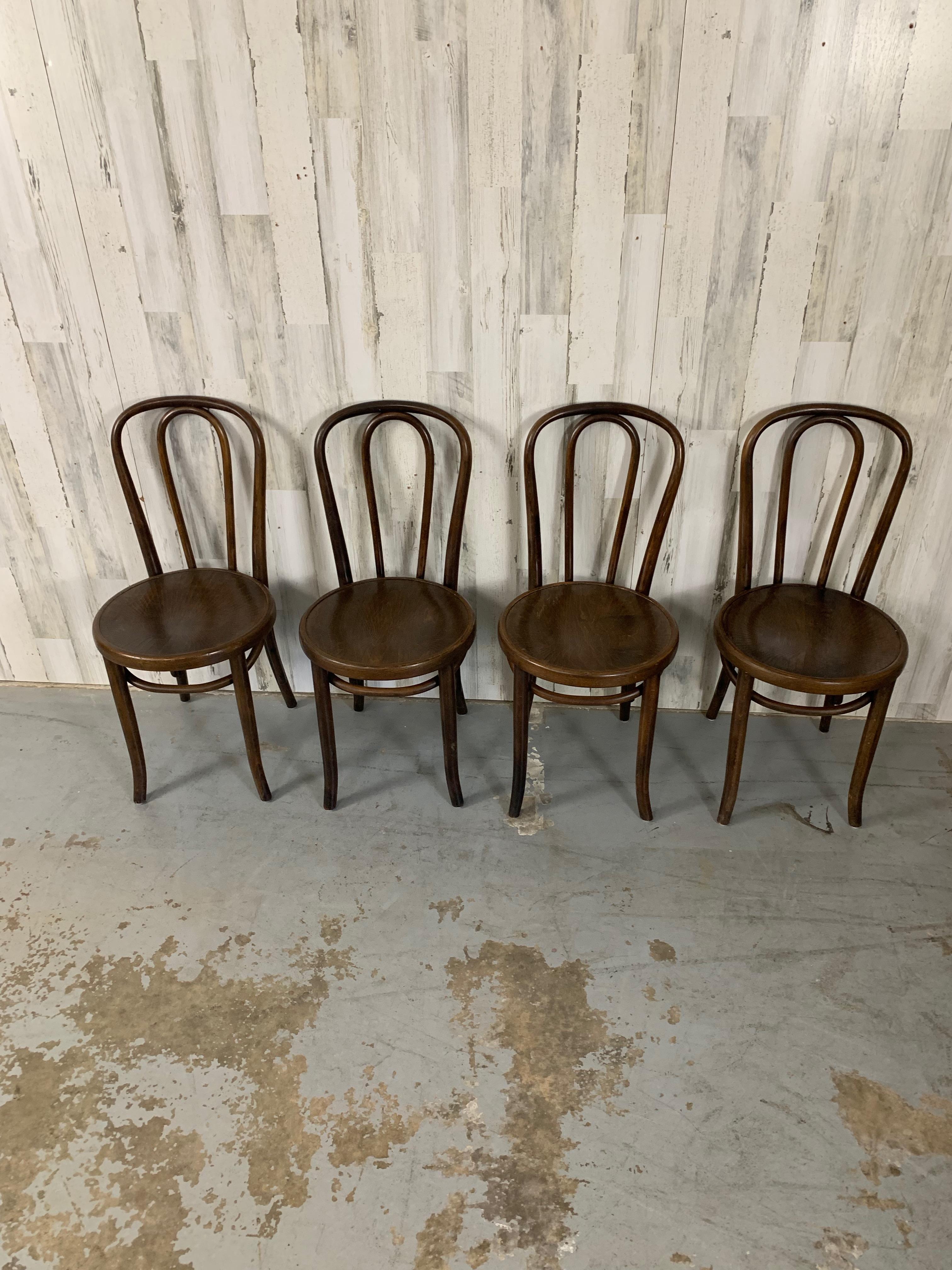 Thonet Bentwood Chairs set of Four In Good Condition In Denton, TX