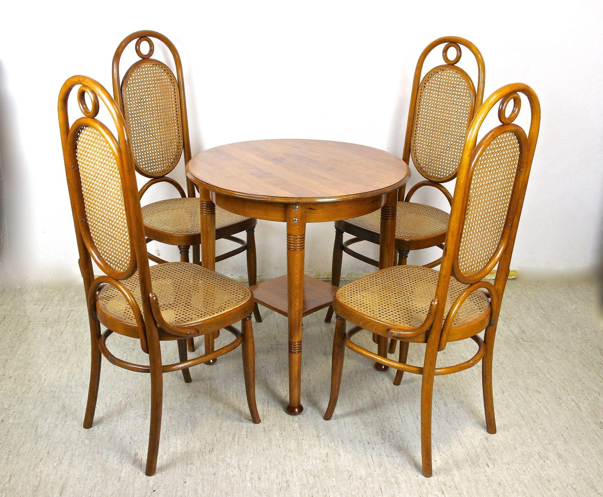 Thonet-Sessel aus Bugholz mit Tisch, Jugendstil-Sessel, Österreich, um 1915 im Angebot 8