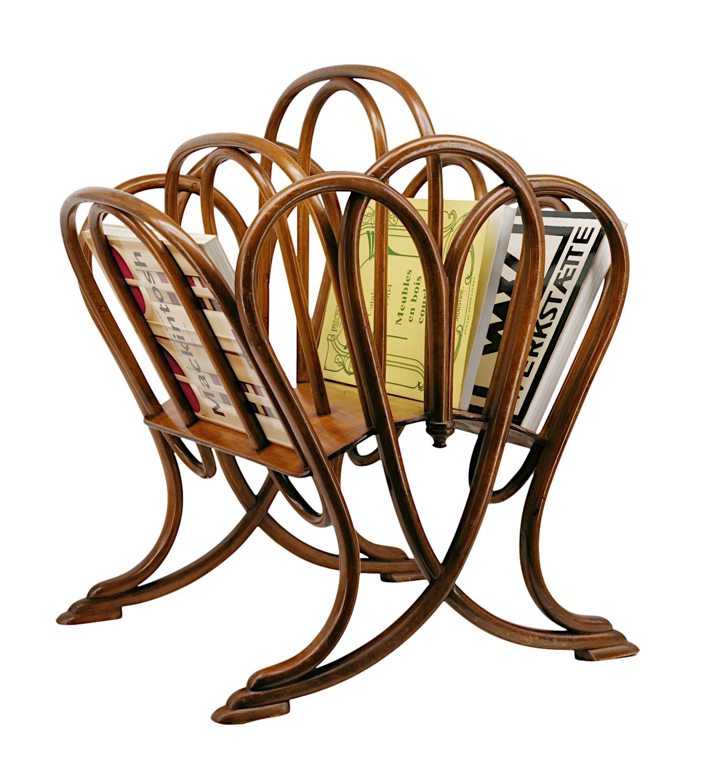 Faggio Portariviste in legno curvato Thonet, 1880 ca. in vendita
