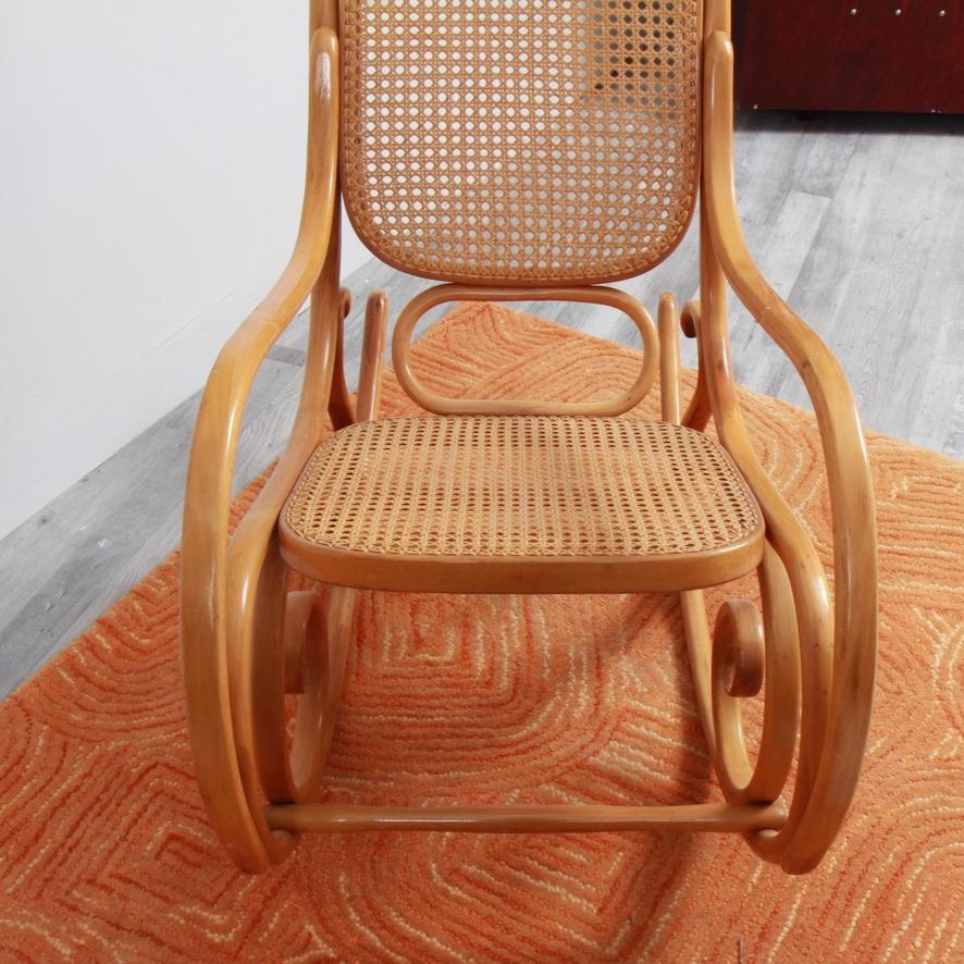 Beech Thonet Bentwood Schaukelstuhl Rocker