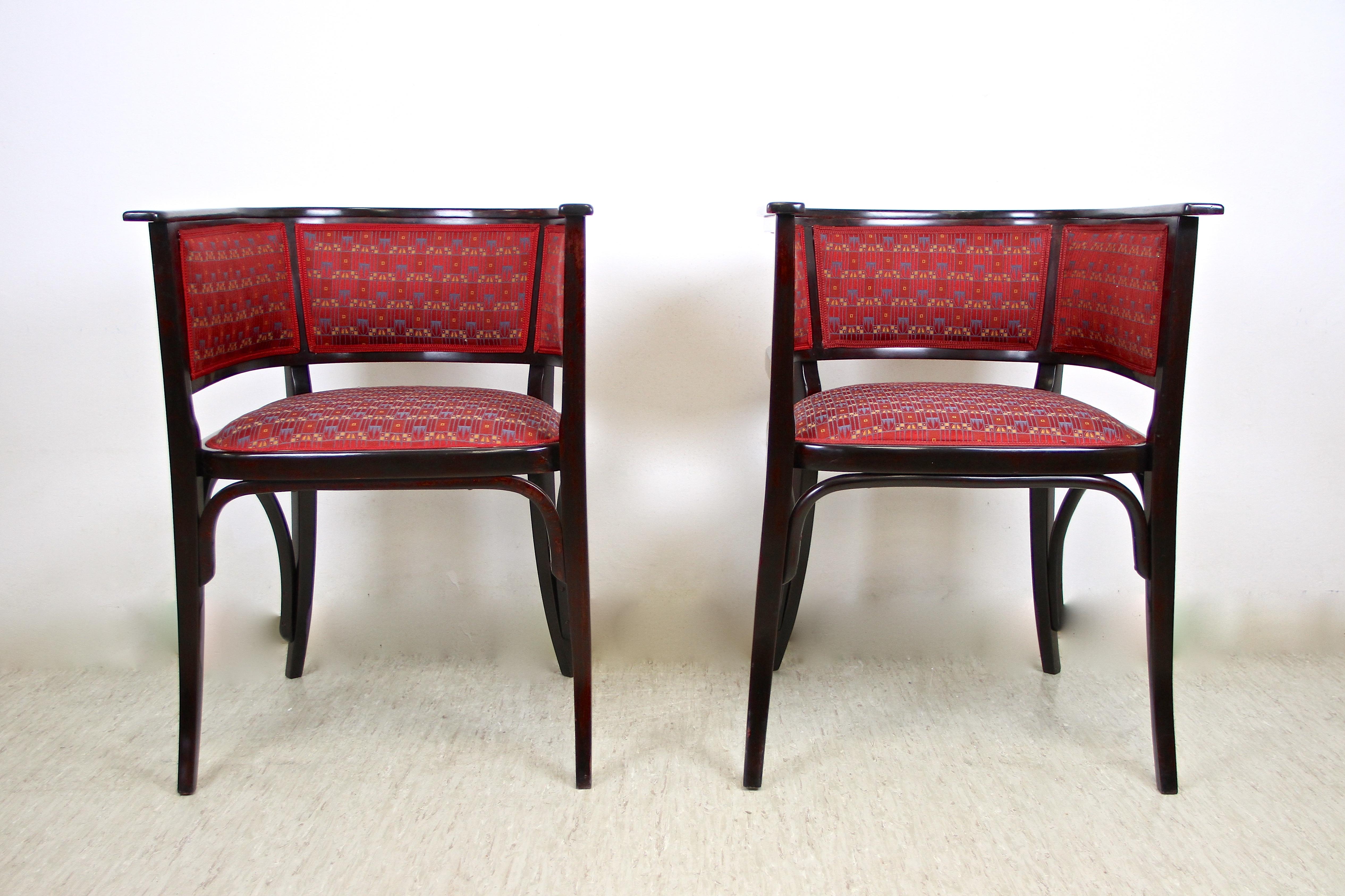 Thonet Bentwood Seating Set with Two Armchairs and Bench, Austria, circa 1910 7
