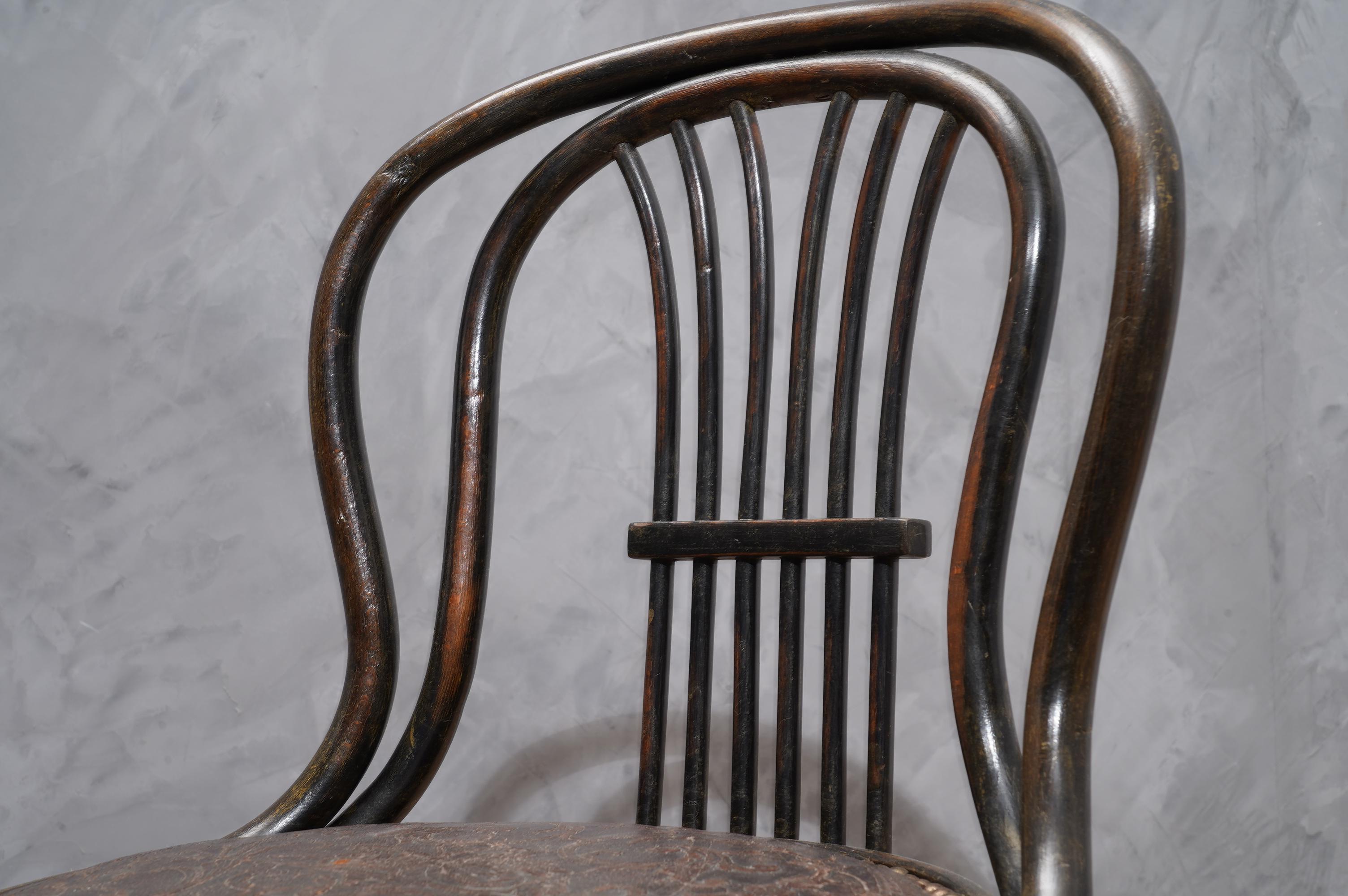 Late 19th Century Thonet Black Swivel Austrian Art Nouveau Chair, 1890 For Sale