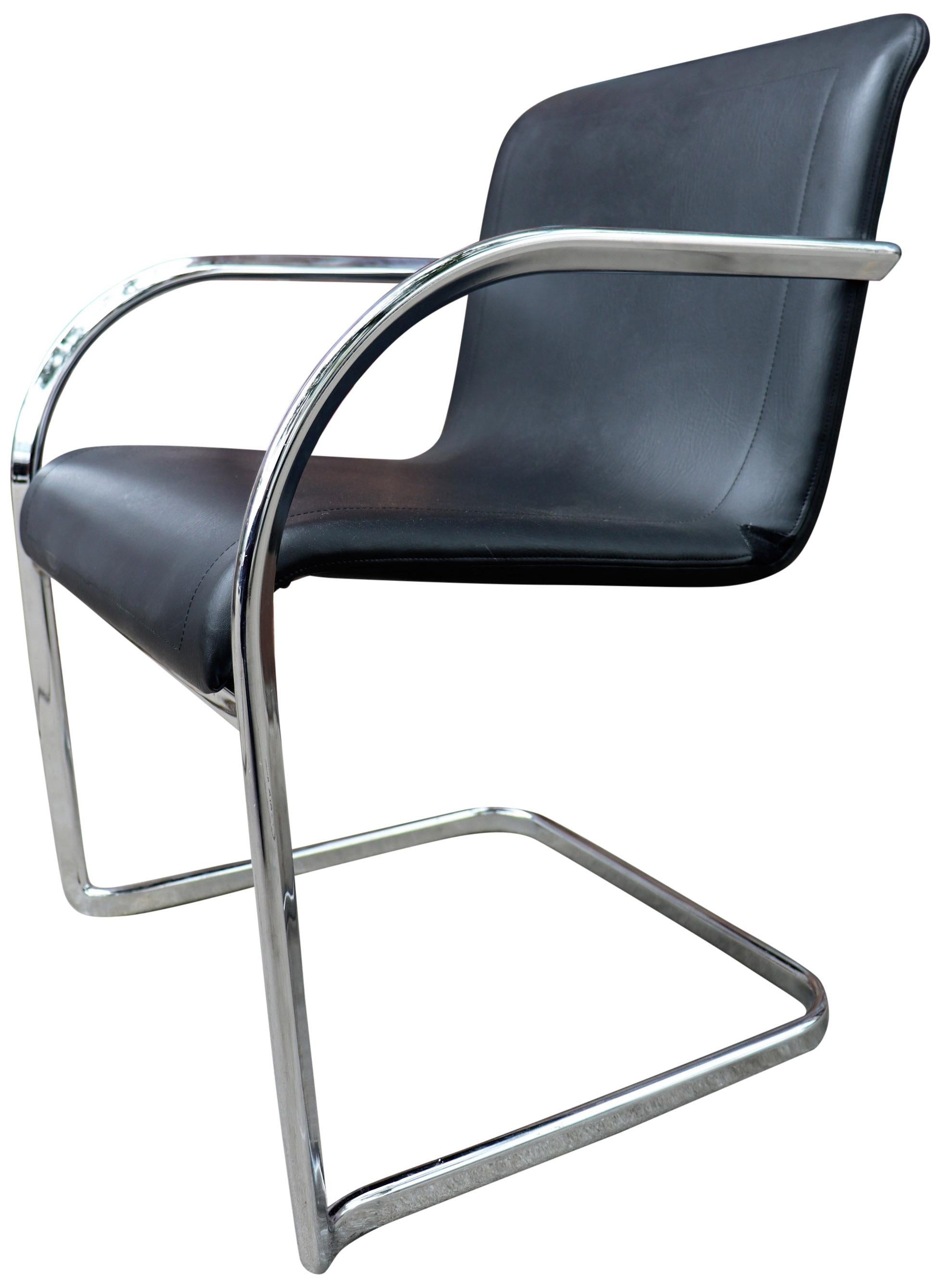 Thonet Cantilever Lounge Chairs in Chrome by Anton Lorenz In Good Condition In BROOKLYN, NY