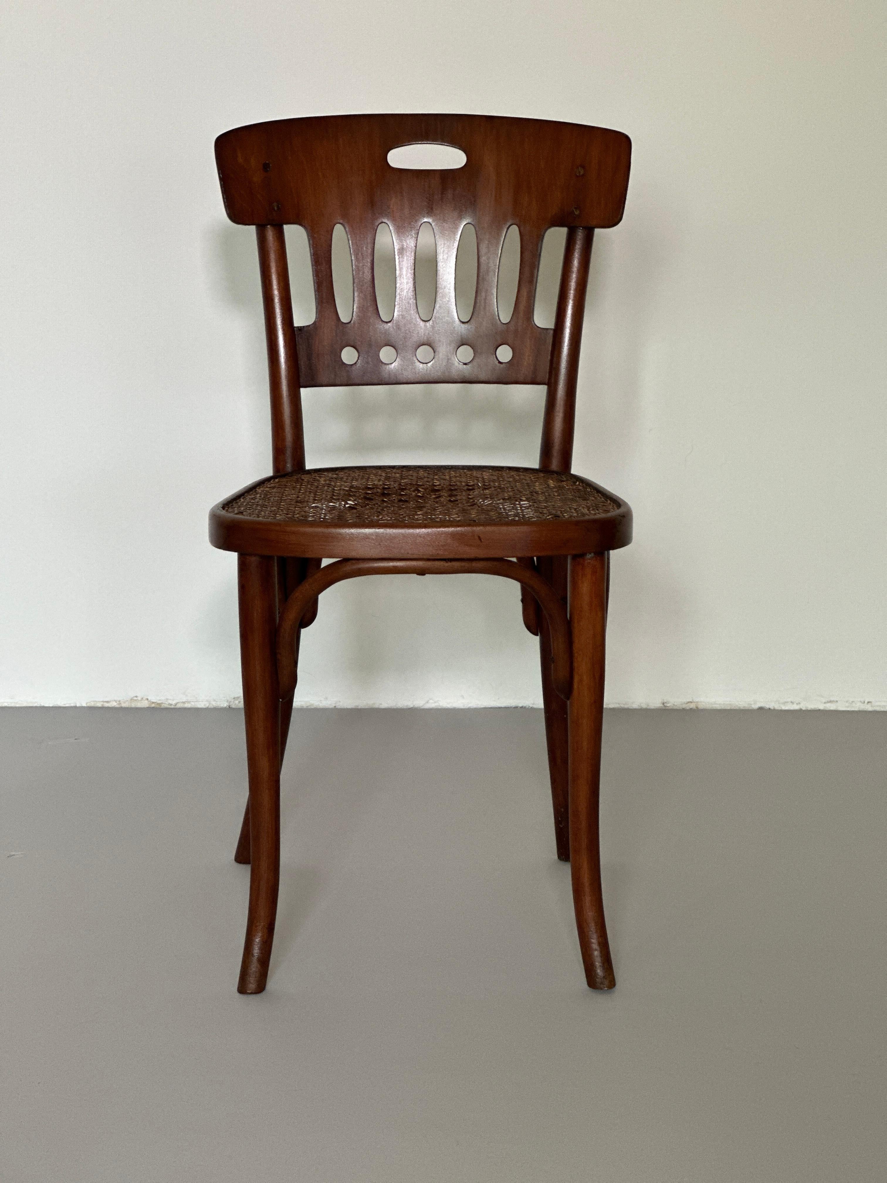 Art Nouveau Thonet chair 1910s For Sale