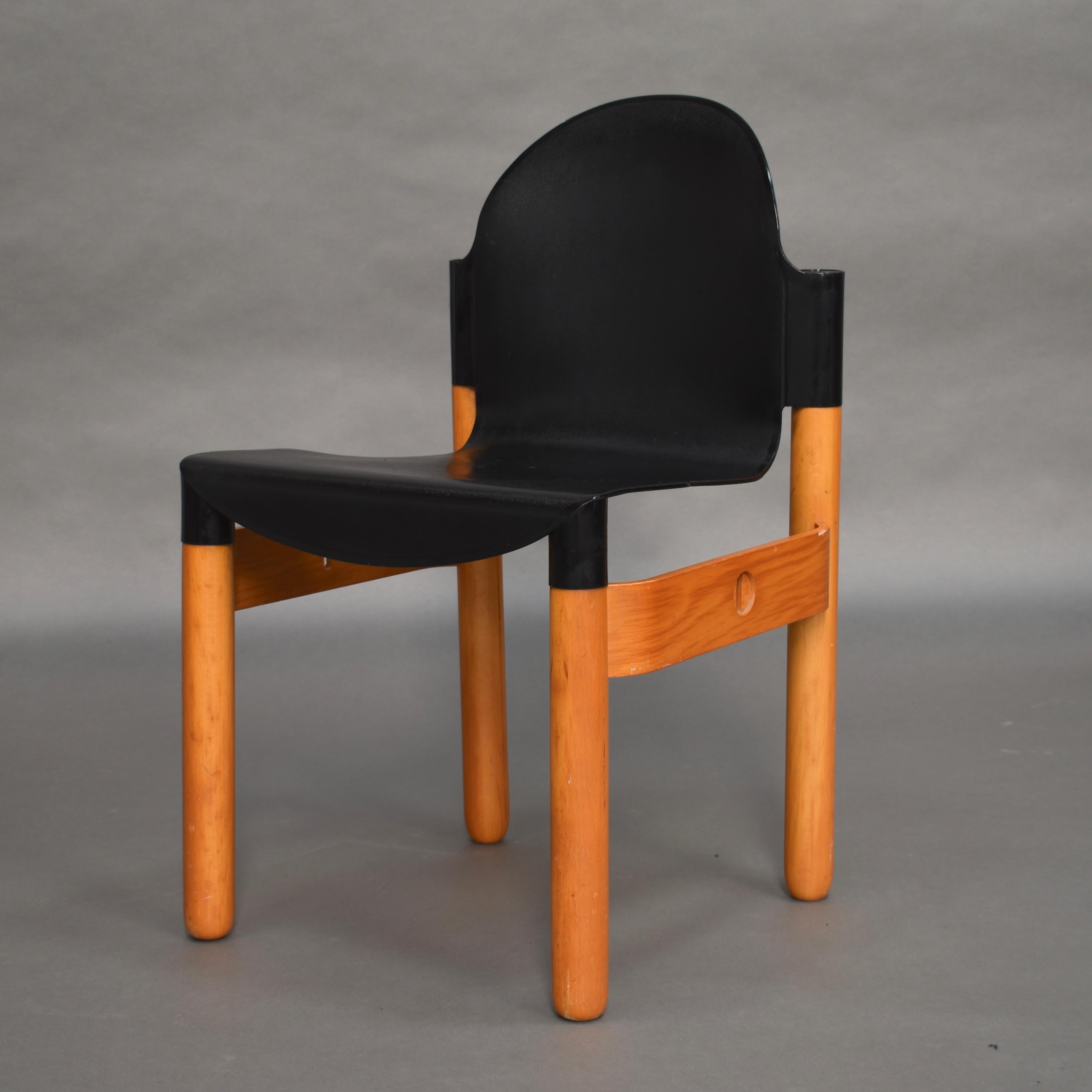 thonet plastic chair