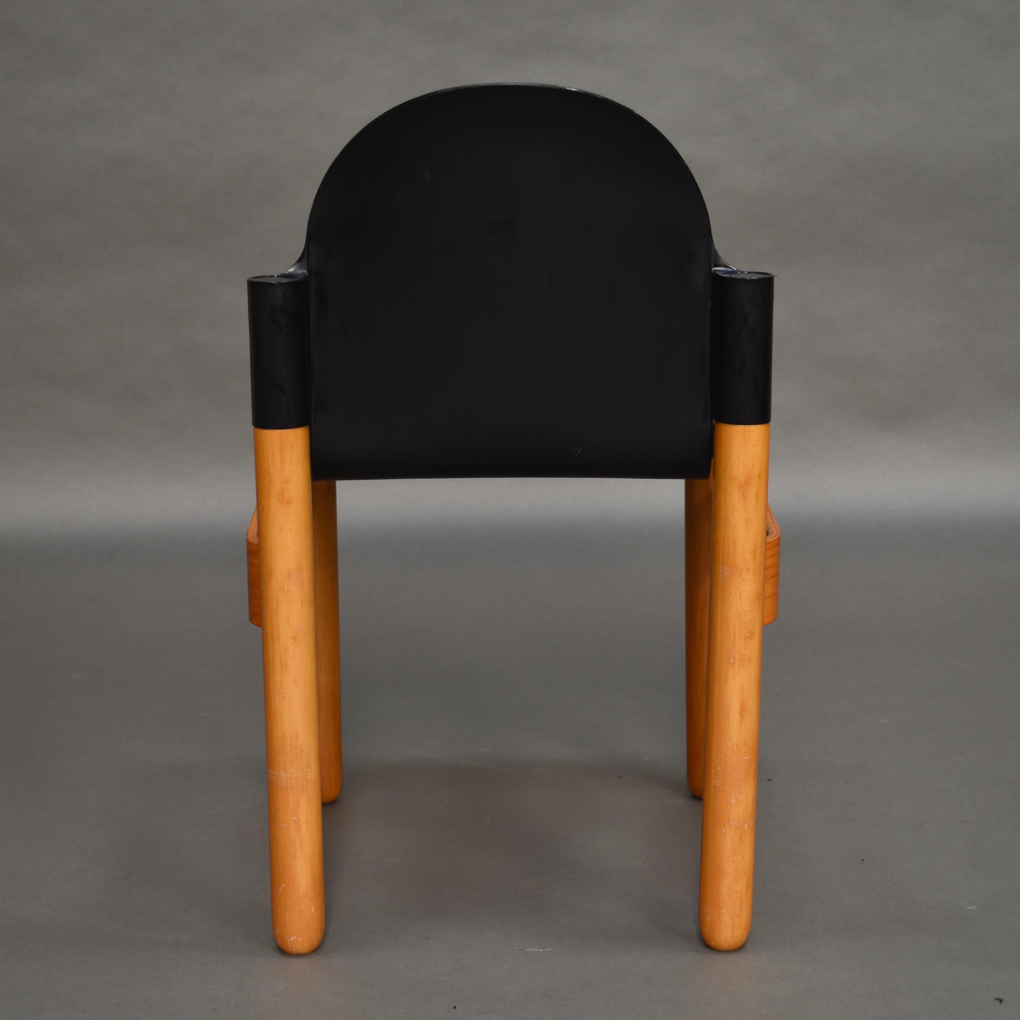 Thonet Chair in Birch and Plastic by Gerd Lange, West-Germany, 1973 In Good Condition For Sale In Pijnacker, Zuid-Holland