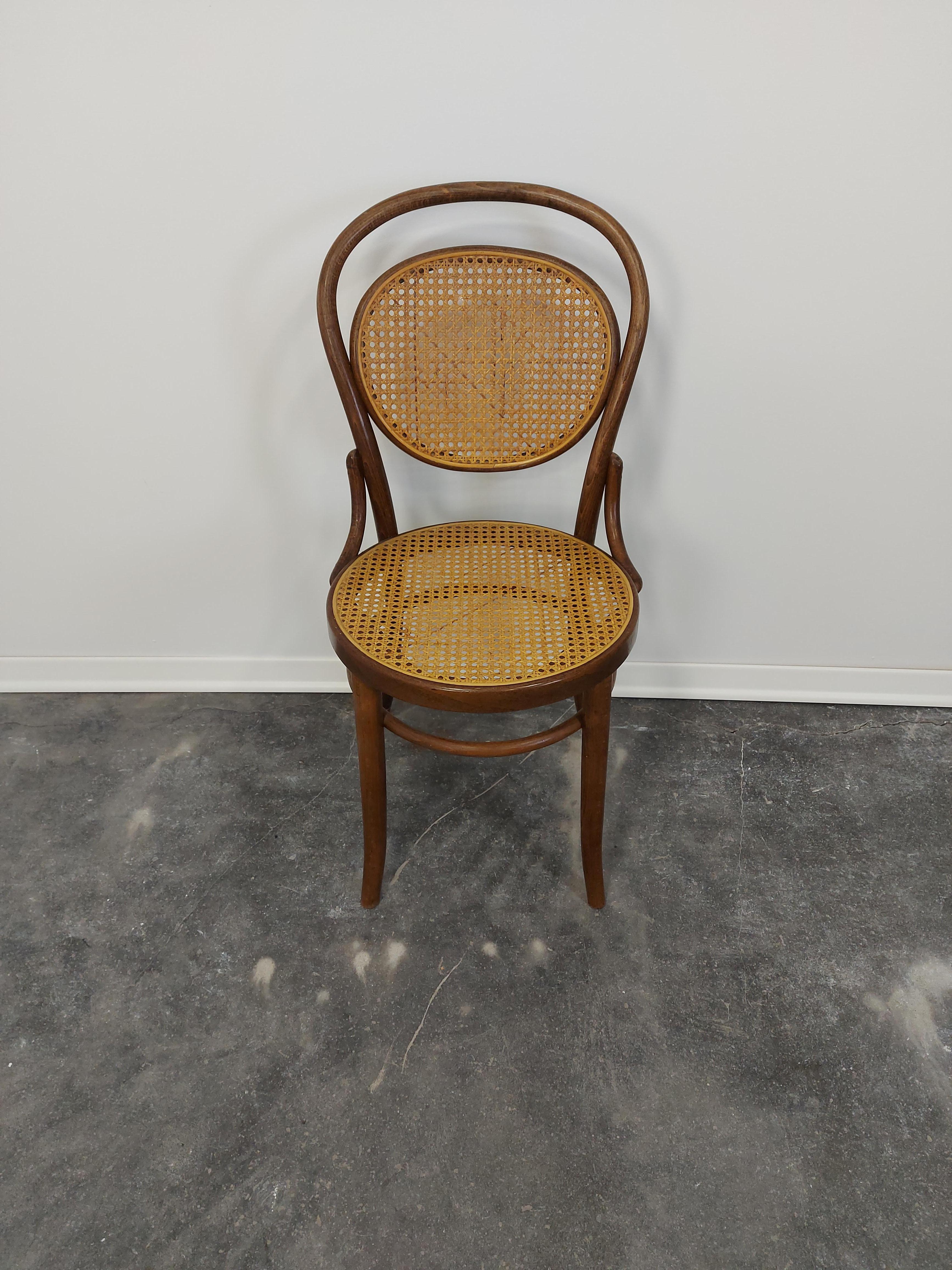 Thonet Chair N. 215, 1960s, 1 of 3 In Good Condition In Ljubljana, SI