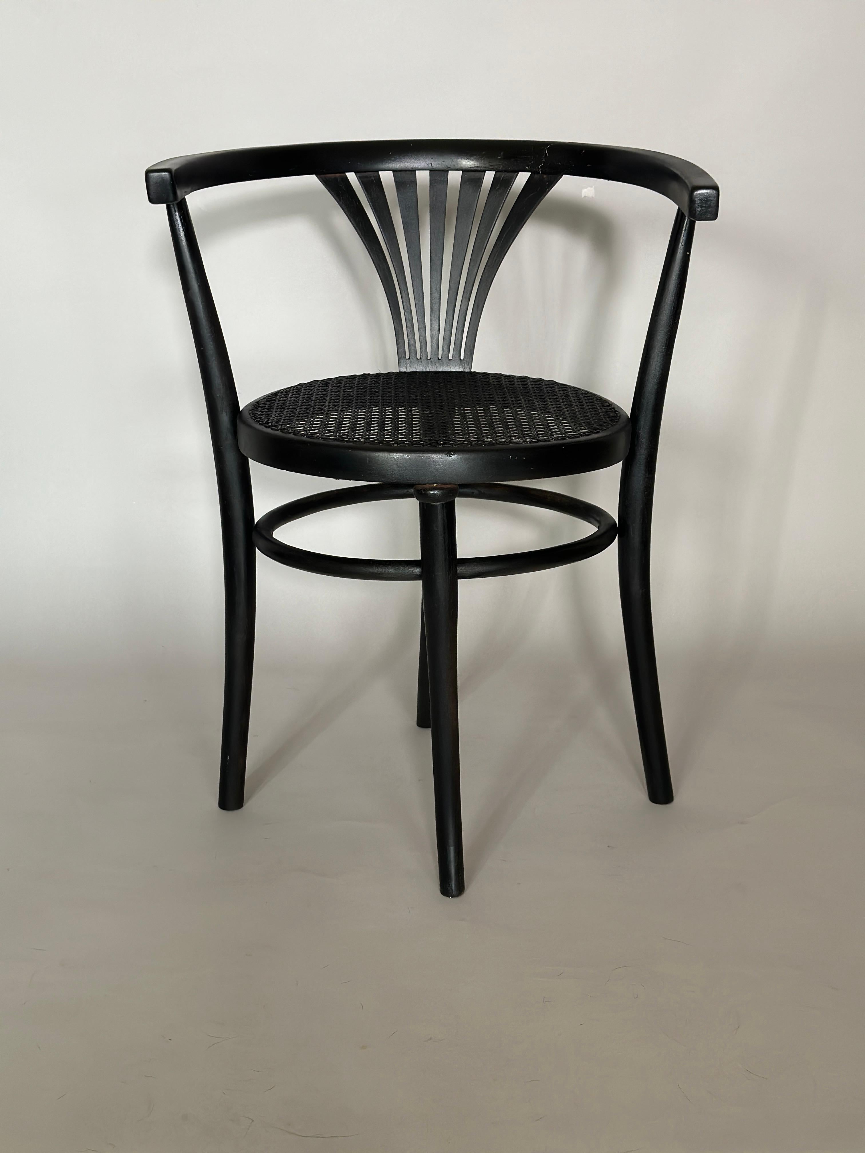 Thonet chair Nr 28 by Josef Hoffmann