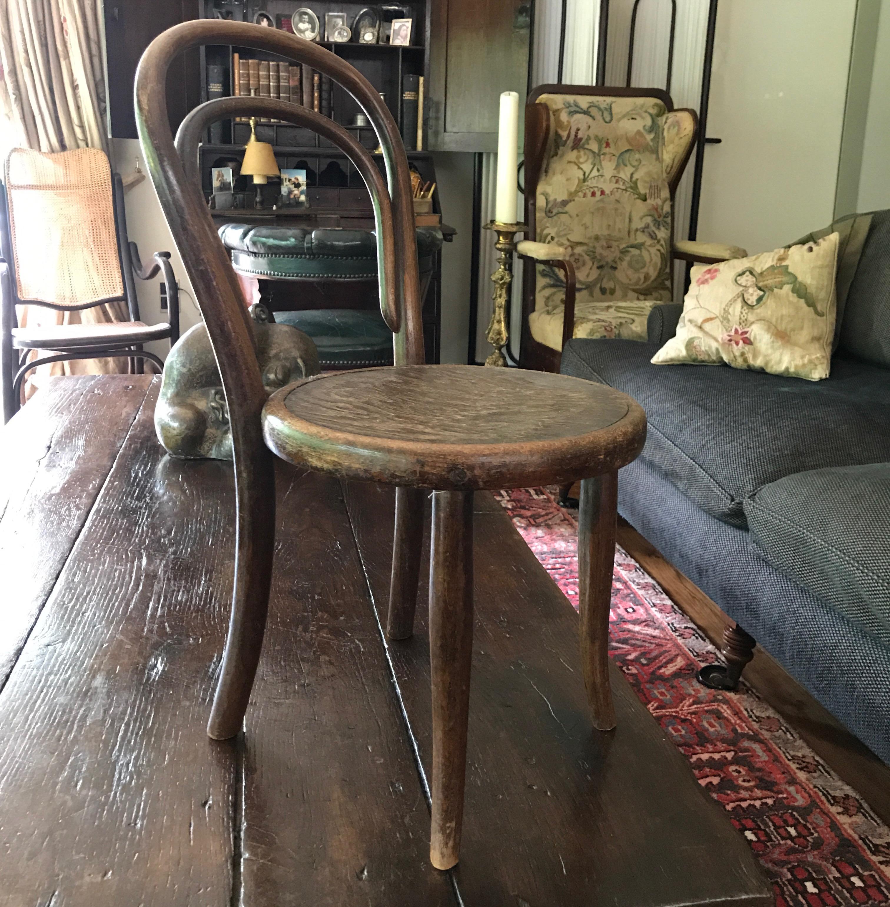 Thonet collectors item
Stamped and labeled by Thonet
circa 1880
Fix plywood seating original.
