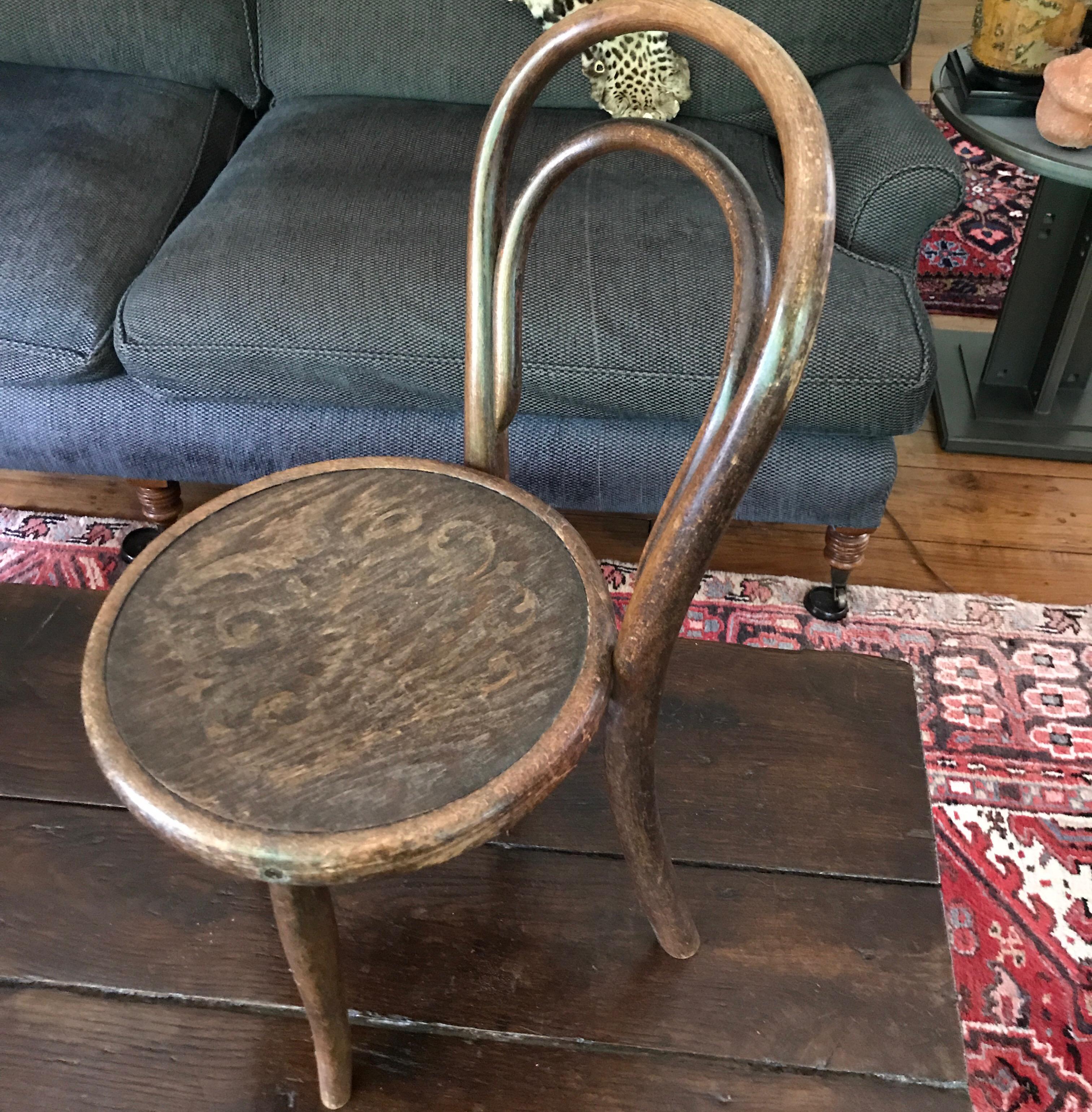 Faggio Sedia per bambini Thonet con seduta in compensato, originale, primo modello, timbrata ed etichettata in vendita