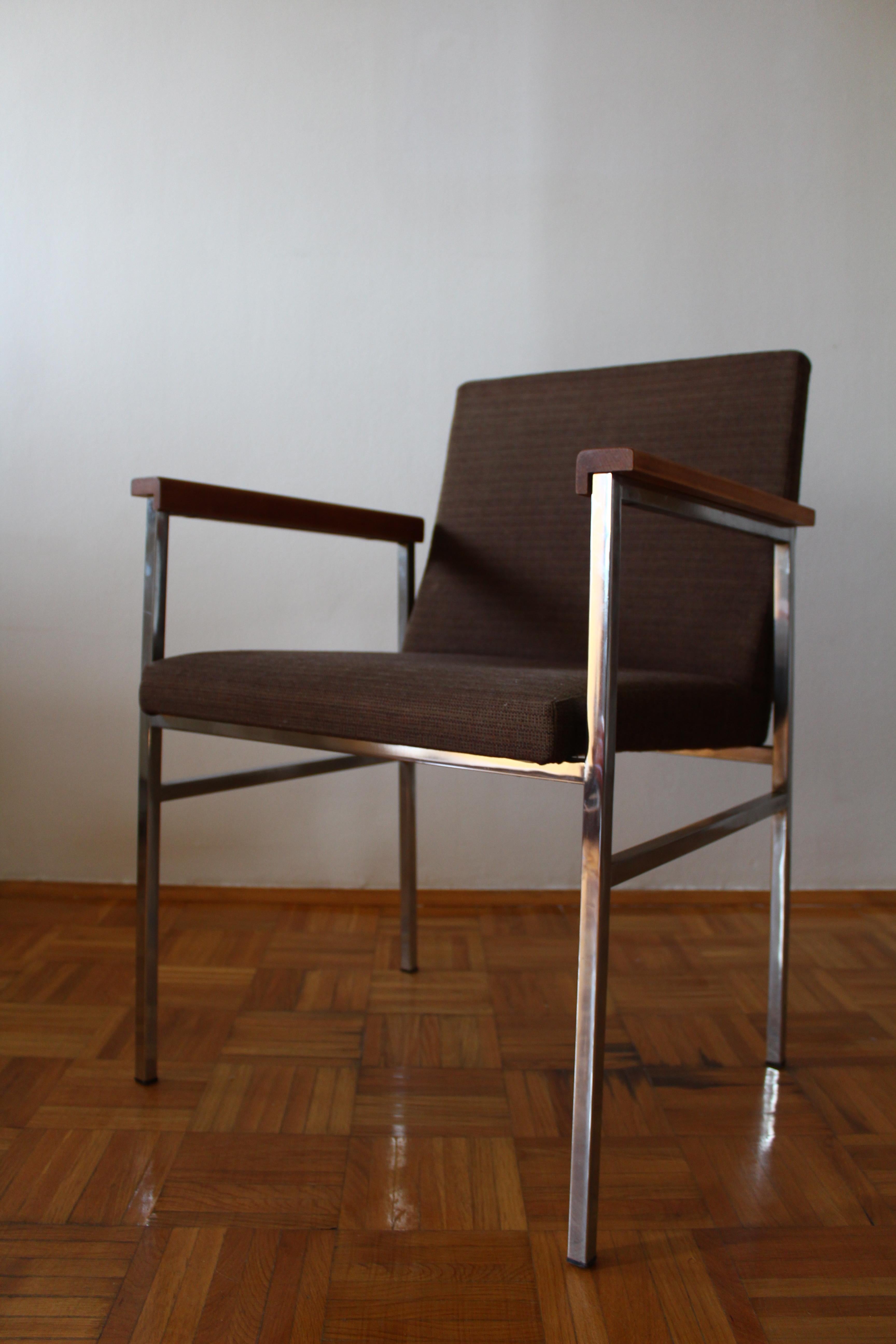 Thonet Chrome Armchairs, 1960s In Good Condition For Sale In Čelinac, BA