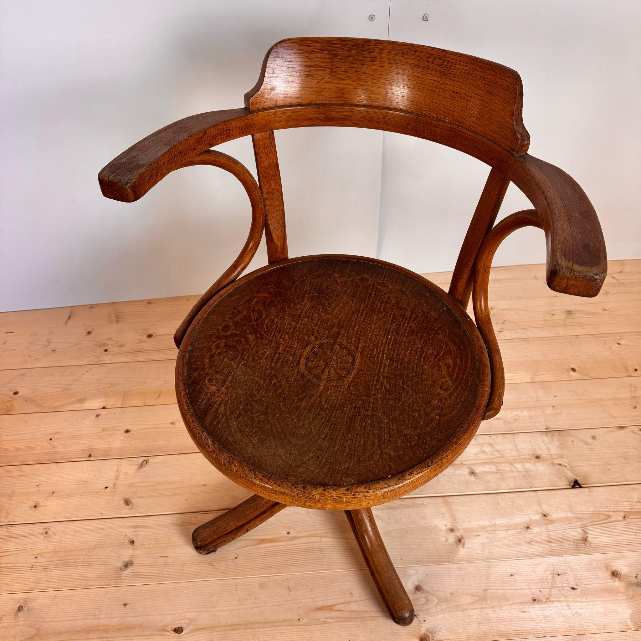 Biedermeier Chaise de bureau Thonet en hêtre, fin du 19e siècle en vente
