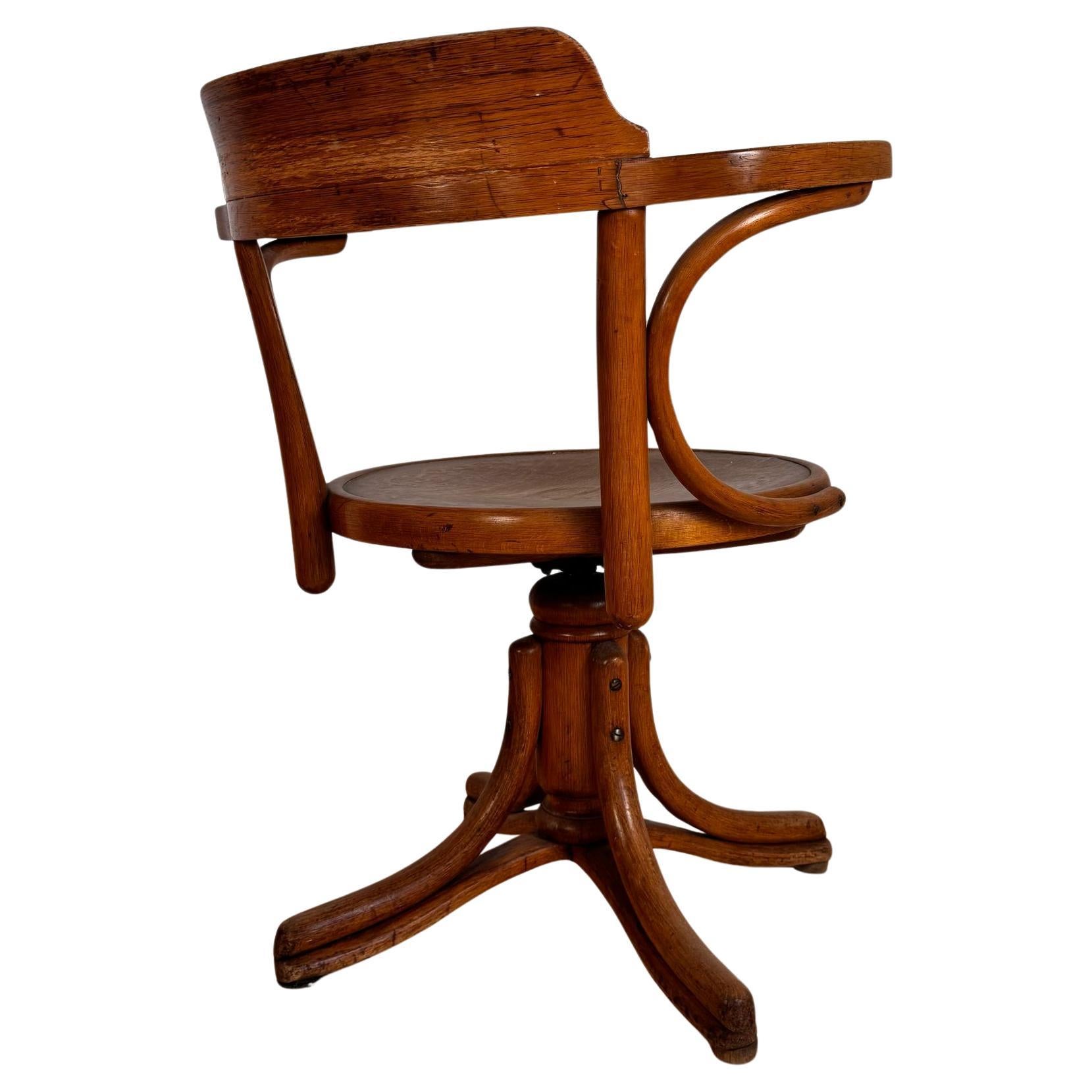 Thonet desk chair in beech wood, late 19th century