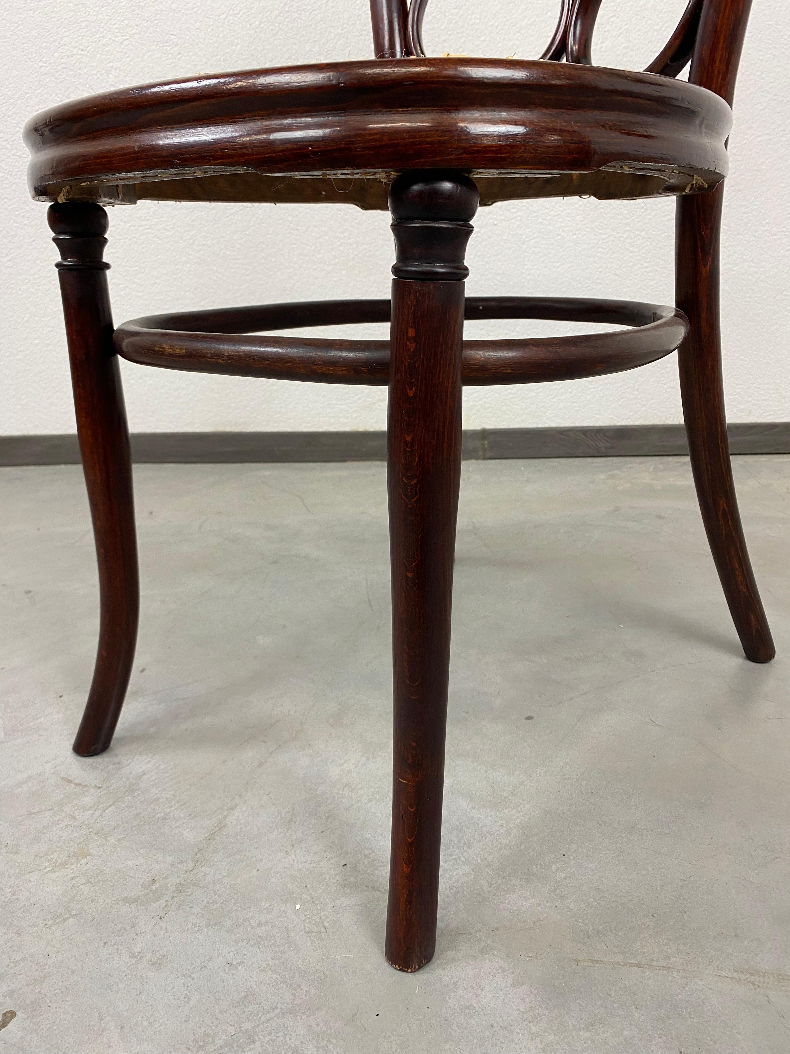 Bentwood Thonet Dining Chair No.4 For Sale