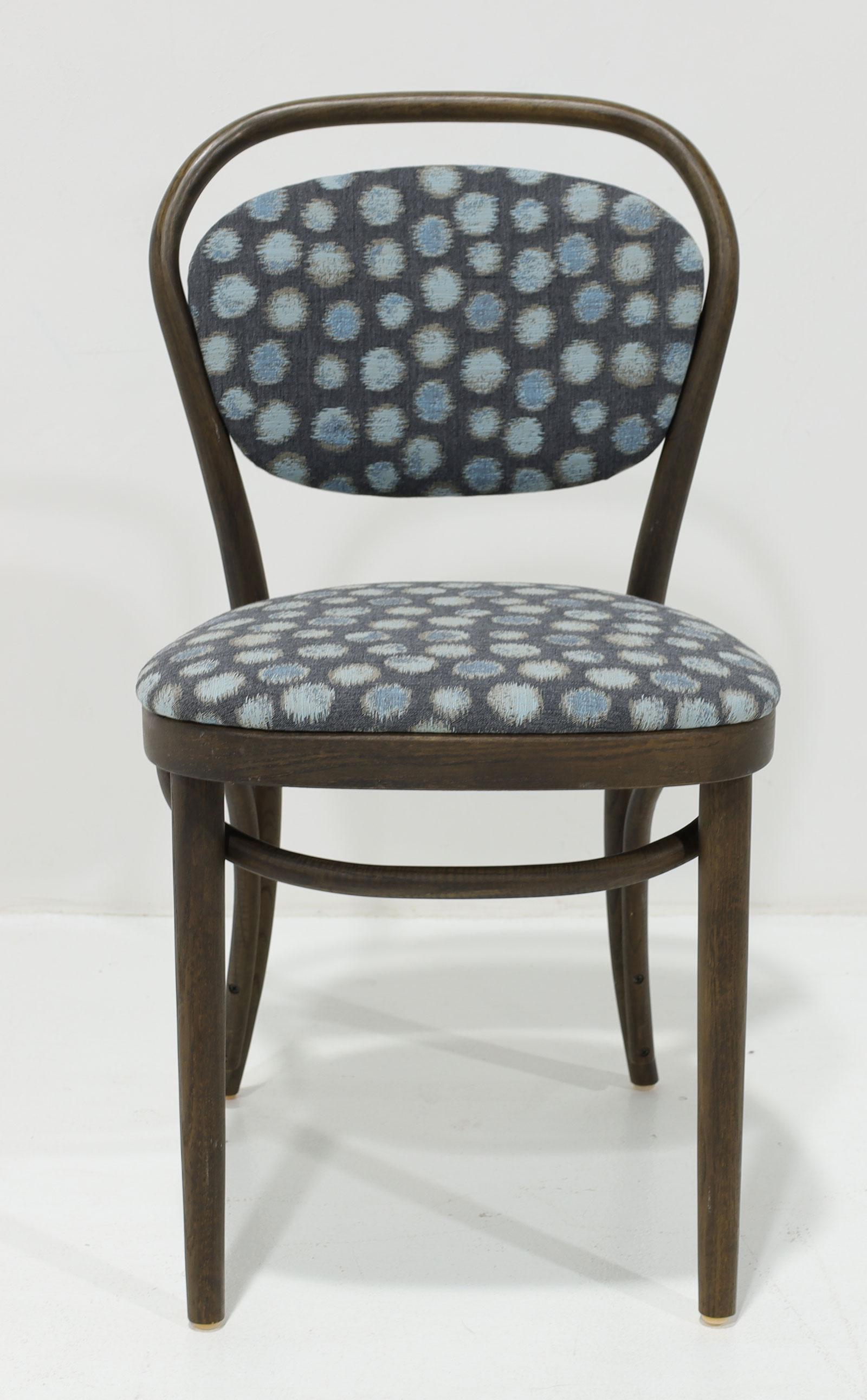 Sedie da pranzo Thonet, set di dieci, tessuto Performance Perennials, anni '80 in vendita 2