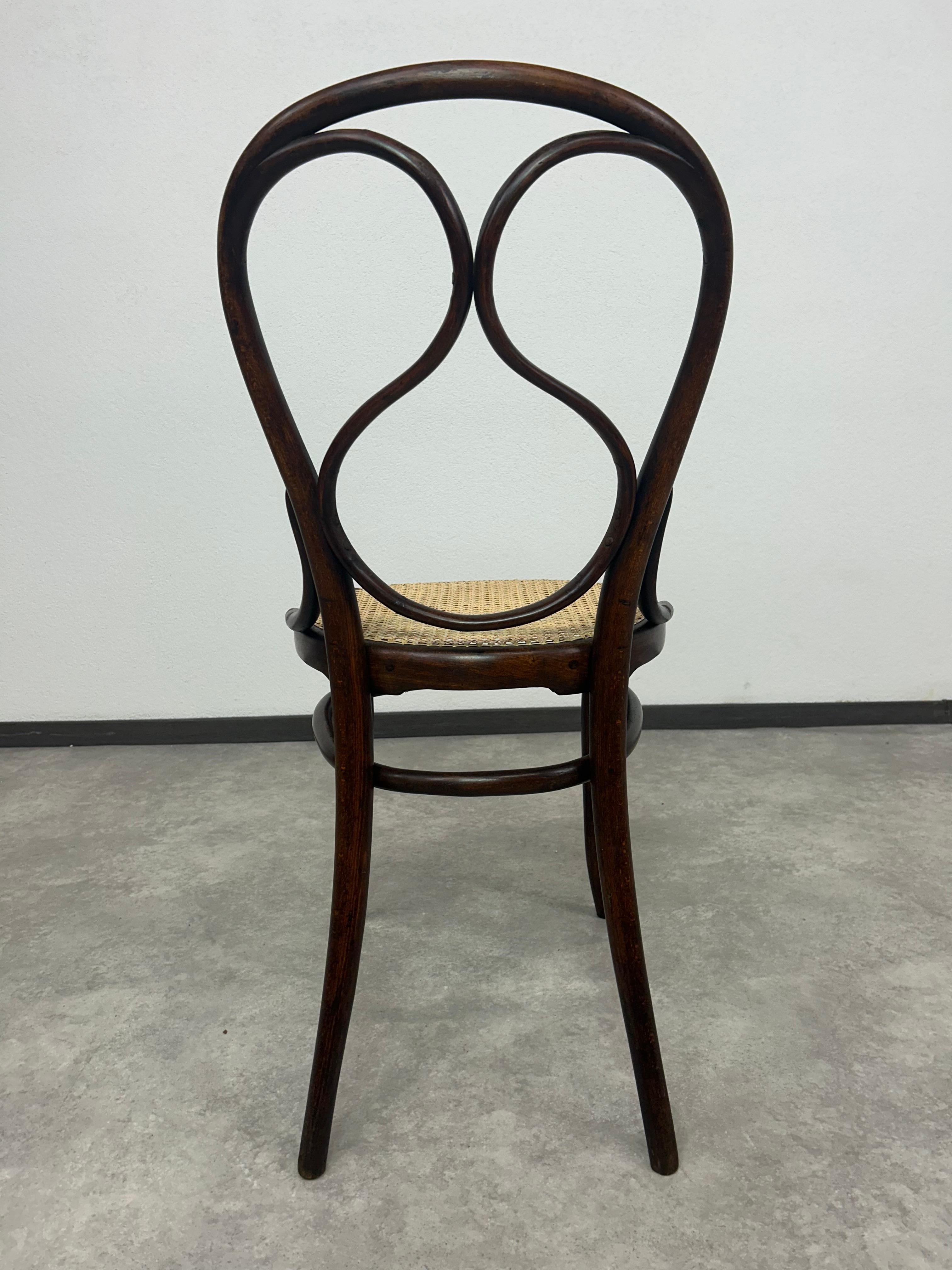 Thonet dining char no.1 For Sale 2