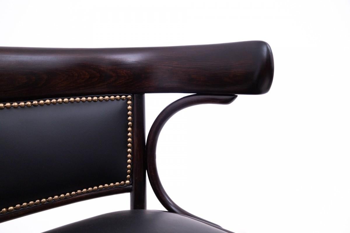 Thonet-Möbelset, Westeuropa, Ende 19. Jahrhundert. im Angebot 8