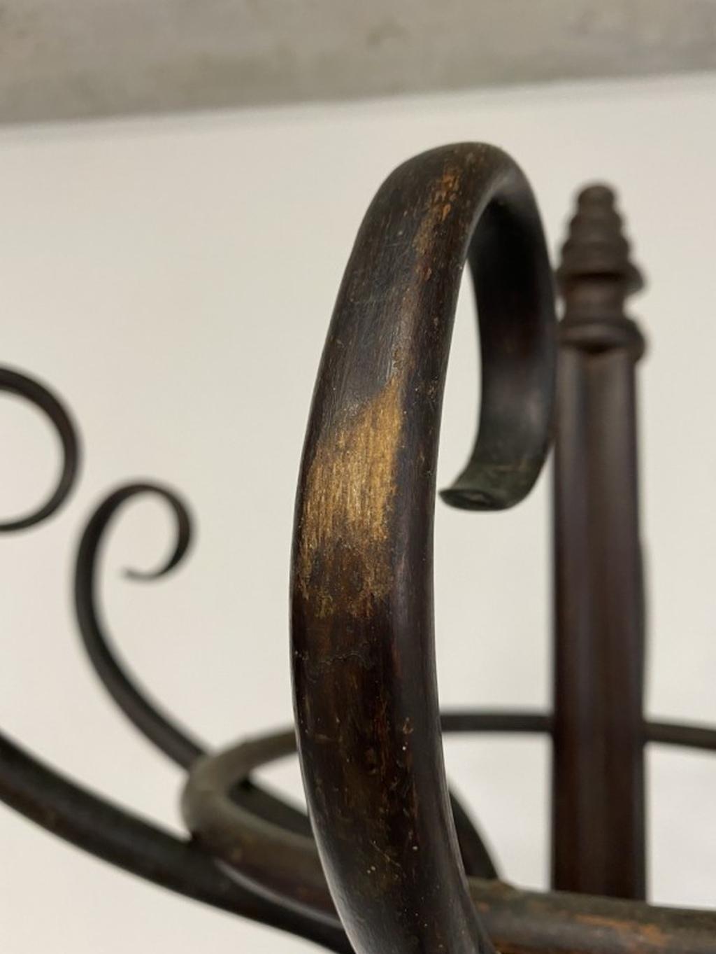 Perchero Thonet Hall en Bueno estado para la venta en Banská Štiavnica, SK