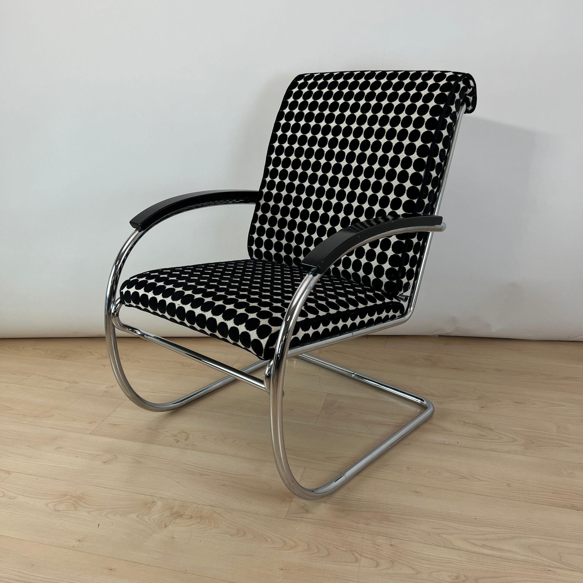 Thonet Lounge Chair 'KS 46', Verchromtes Stahlrohr, Samt, Lack, Deutschland, 1932 (Mitte des 20. Jahrhunderts) im Angebot