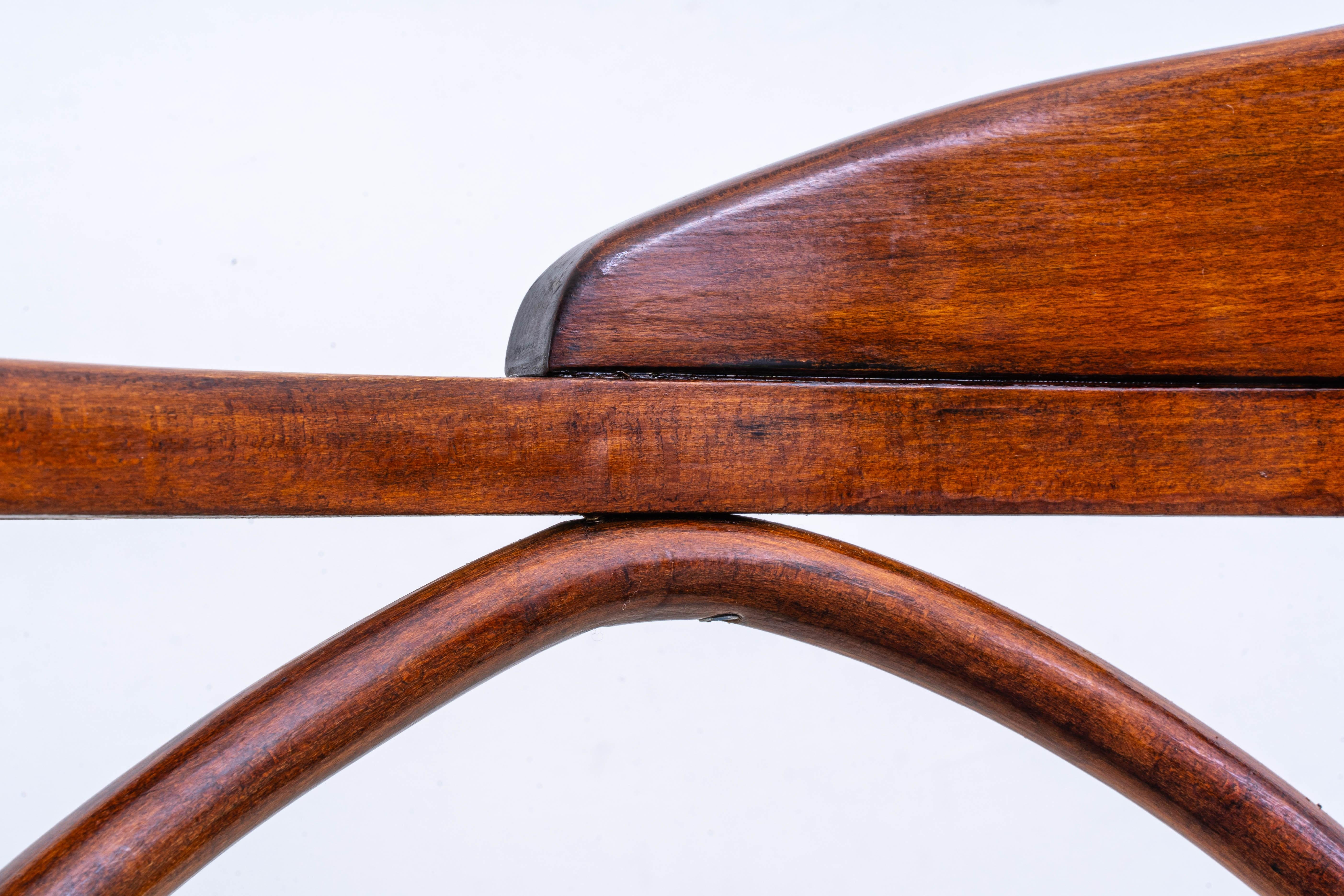 Thonet - Michael Thonet - Sillón (2) - Nº 81 - Haya principios del siglo XX en venta