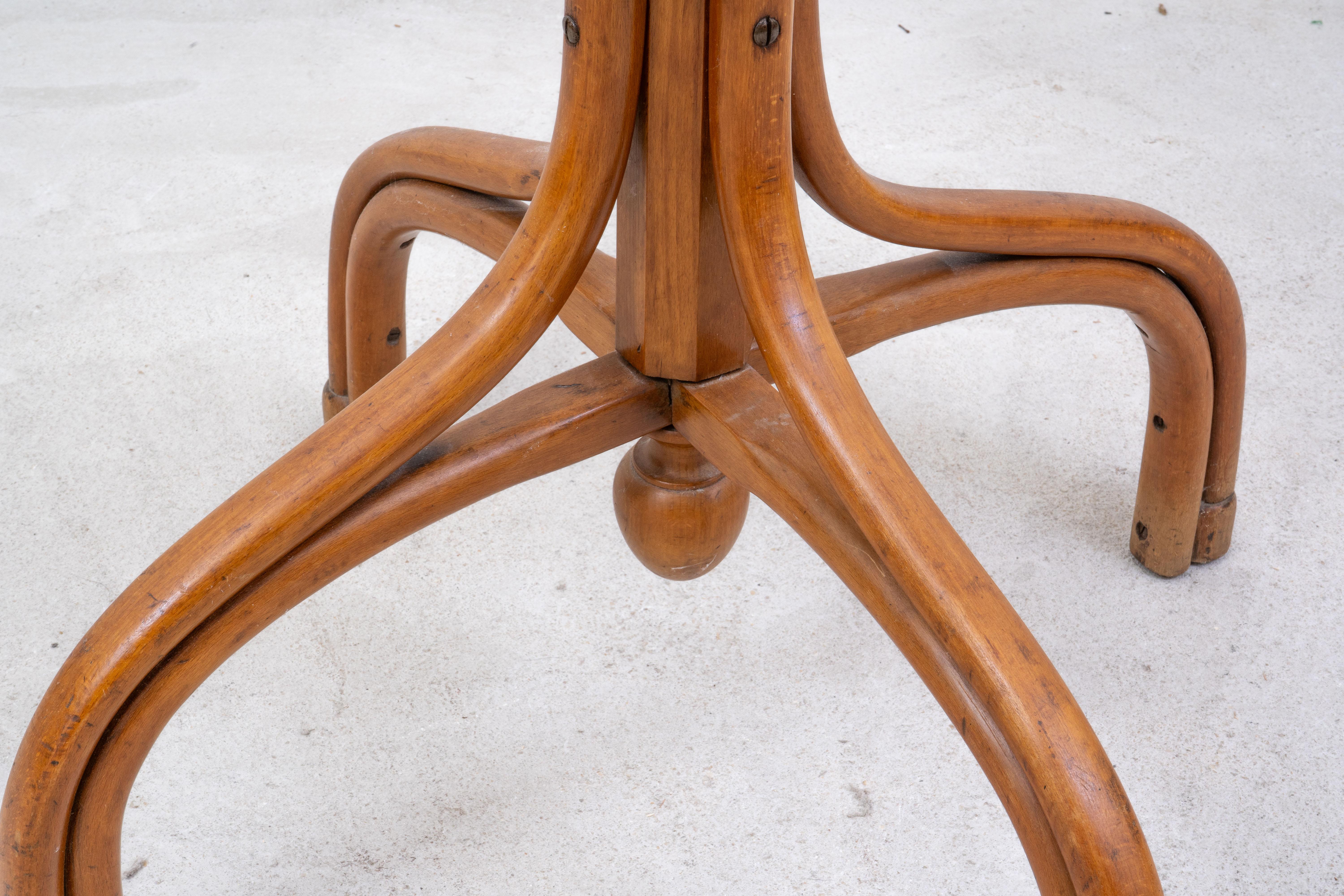 Thonet - Michael Thonet - Coat rack - Nr. 1 - Beech en vente 5
