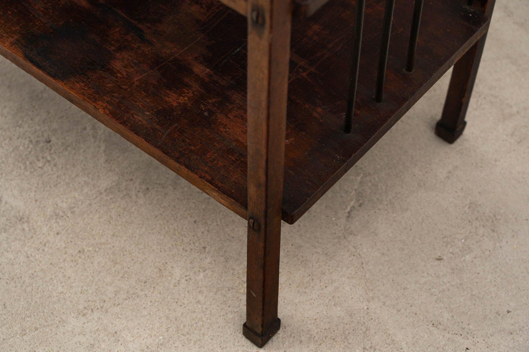 Thonet - Michael Thonet - Scaffale - N. 42 - Beeche in vendita 9