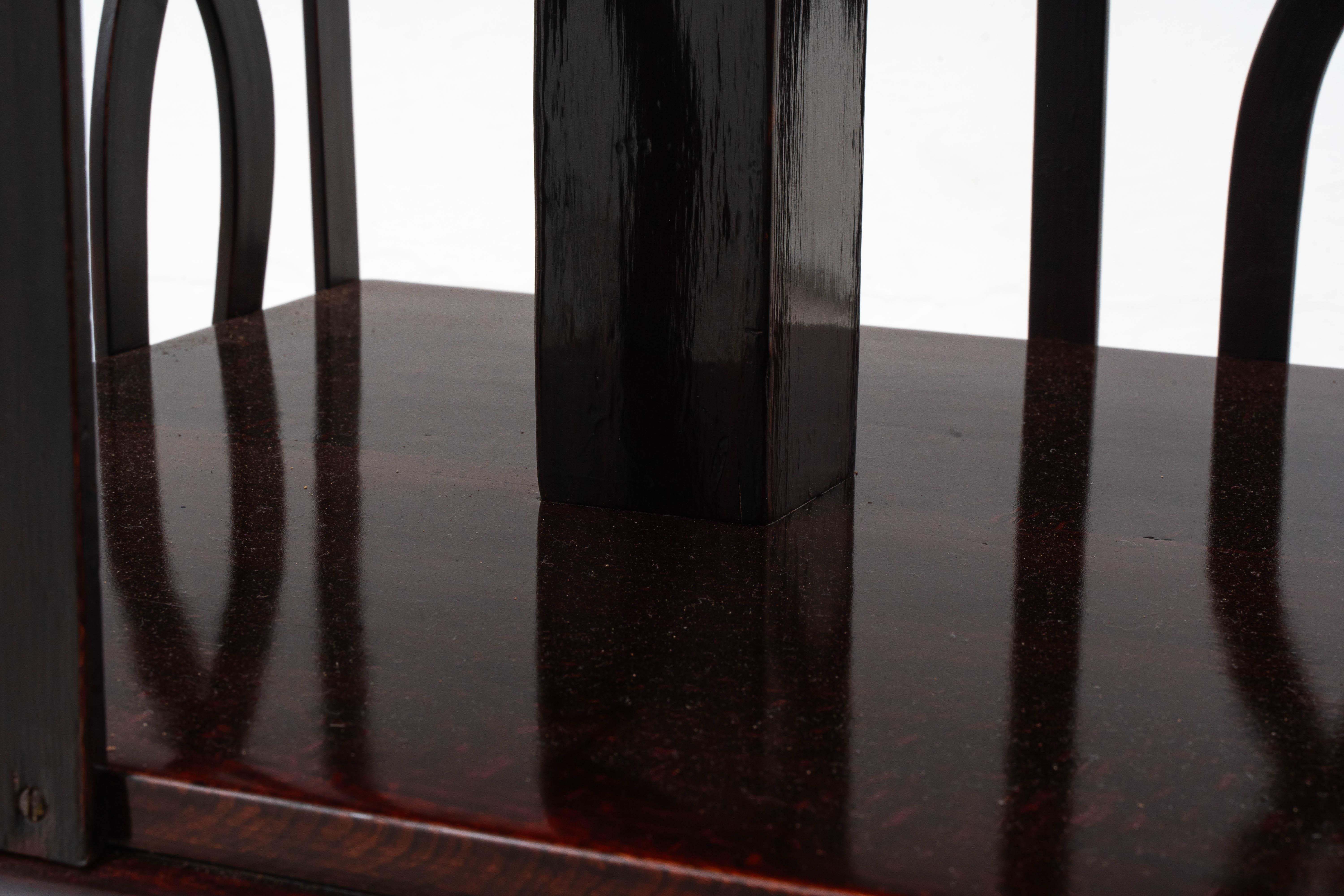 Thonet – Michael Thonet – Beistelltisch – Nr. 11651 – Buche (Frühes 20. Jahrhundert) im Angebot