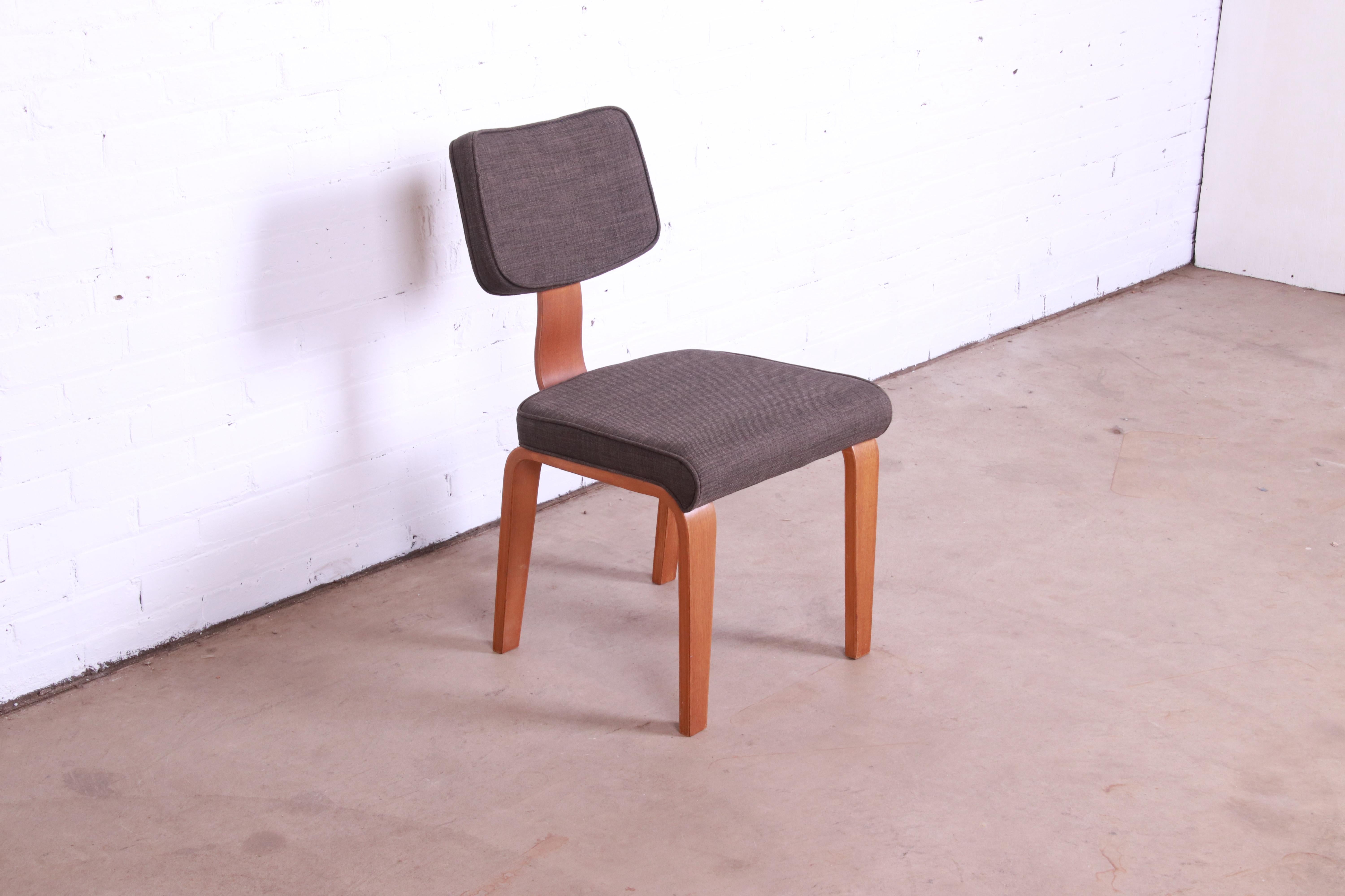 Upholstery Thonet Mid-Century Modern Bentwood Desk Chair or Side Chair, 1950s